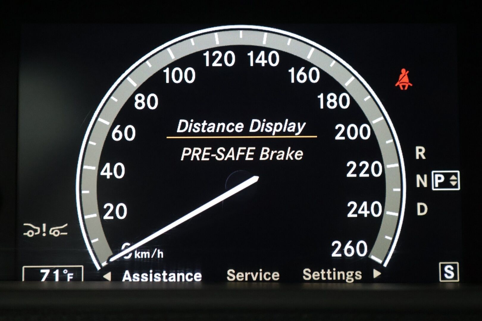 Mercedes-Benz CL 2007 CL 550 Coupé AMG - YritysOutlet - Myydään vain yrityksille *H&K / Ilmastoidut muistipenkit / Night vision / ACC / Kamera - Tuplalasit / Imuovet / Keyless Go / Navigointi