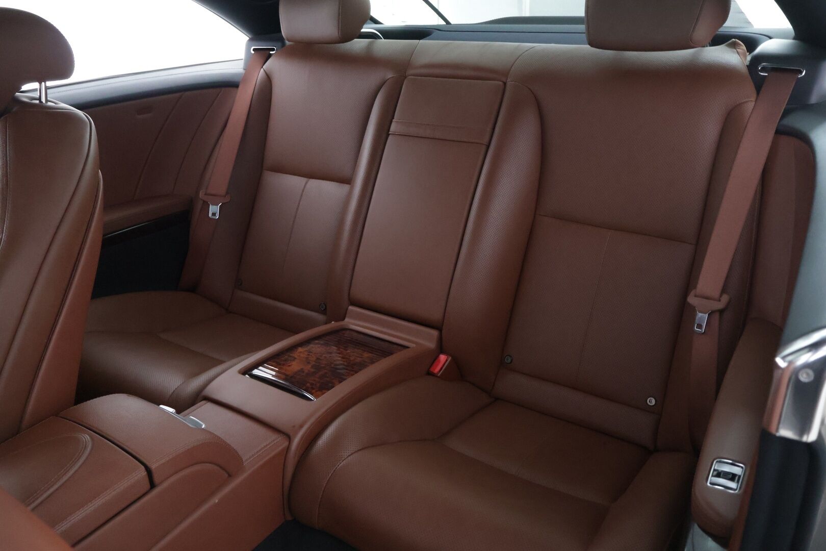 Mercedes-Benz CL 2007 CL 550 Coupé AMG - YritysOutlet - Myydään vain yrityksille *H&K / Ilmastoidut muistipenkit / Night vision / ACC / Kamera - Tuplalasit / Imuovet / Keyless Go / Navigointi