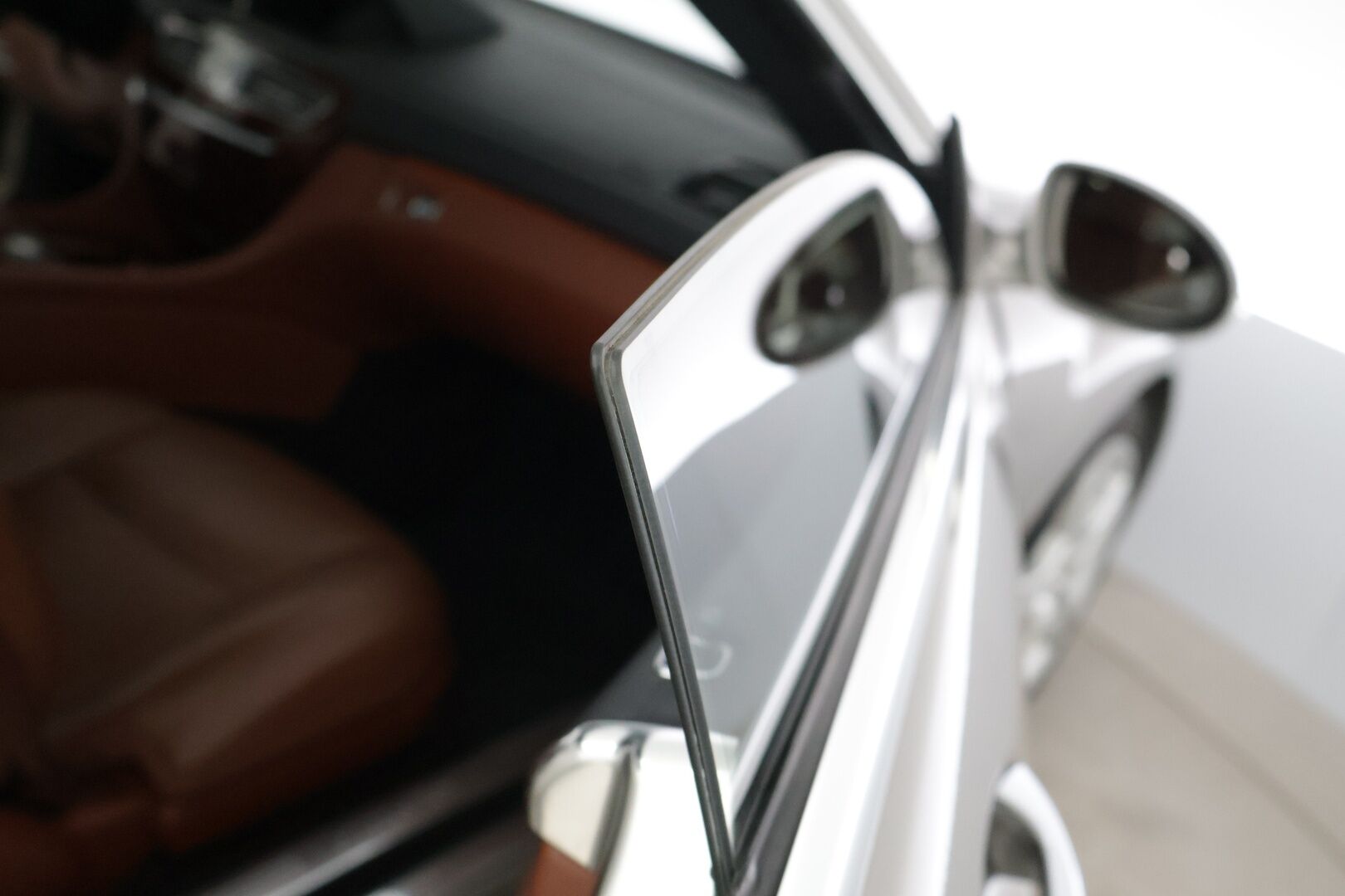 Mercedes-Benz CL 2007 CL 550 Coupé AMG - YritysOutlet - Myydään vain yrityksille *H&K / Ilmastoidut muistipenkit / Night vision / ACC / Kamera - Tuplalasit / Imuovet / Keyless Go / Navigointi