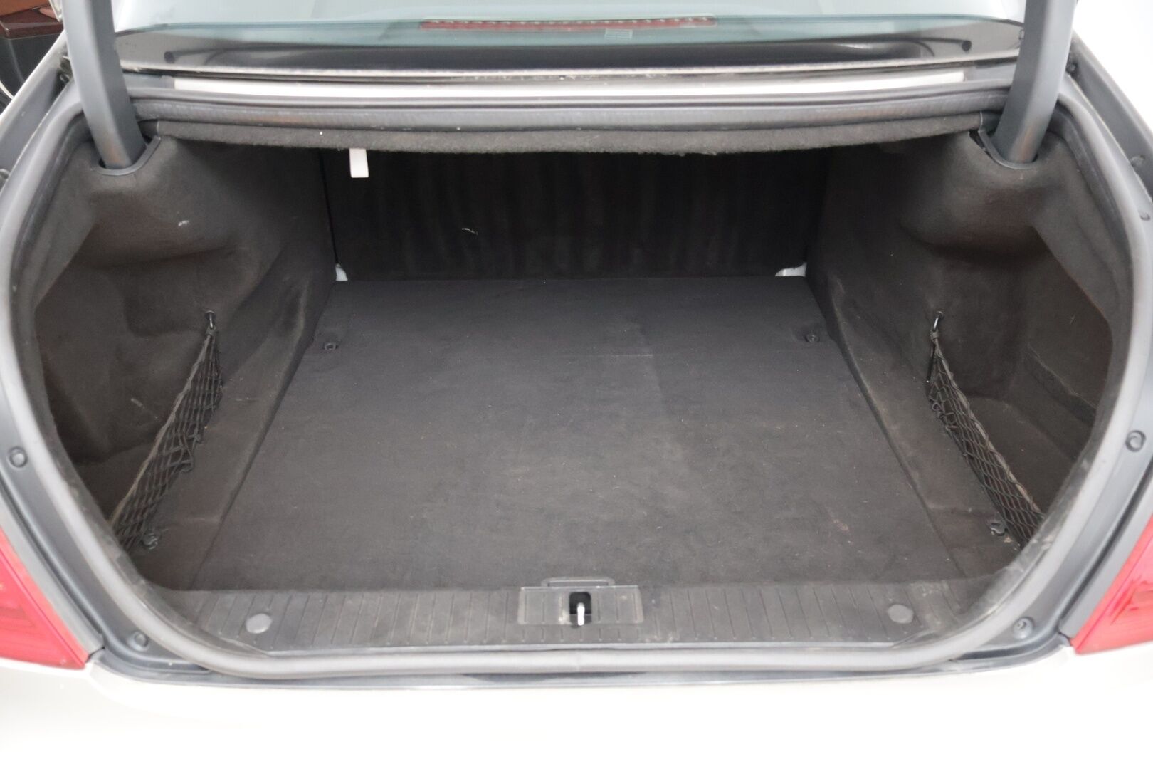 Mercedes-Benz CL 2007 CL 550 Coupé AMG - YritysOutlet - Myydään vain yrityksille *H&K / Ilmastoidut muistipenkit / Night vision / ACC / Kamera - Tuplalasit / Imuovet / Keyless Go / Navigointi