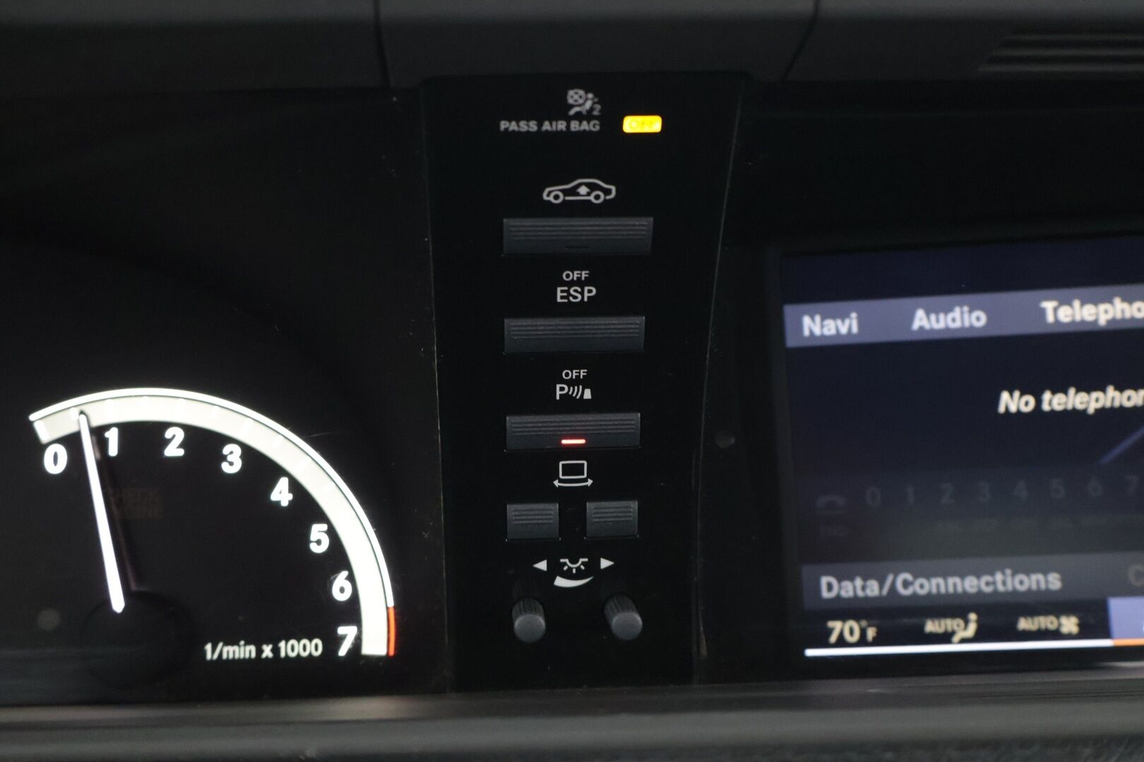 Mercedes-Benz CL 2007 CL 550 Coupé AMG - YritysOutlet - Myydään vain yrityksille *H&K / Ilmastoidut muistipenkit / Night vision / ACC / Kamera - Tuplalasit / Imuovet / Keyless Go / Navigointi