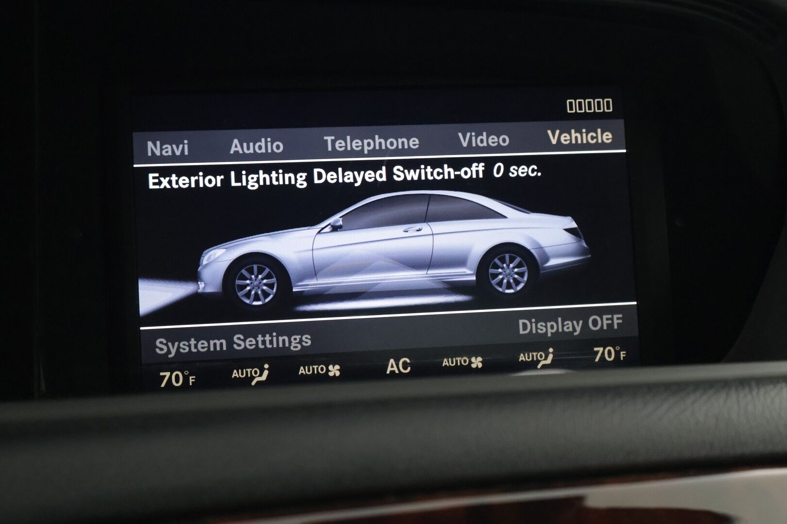 Mercedes-Benz CL 2007 CL 550 Coupé AMG - YritysOutlet - Myydään vain yrityksille *H&K / Ilmastoidut muistipenkit / Night vision / ACC / Kamera - Tuplalasit / Imuovet / Keyless Go / Navigointi