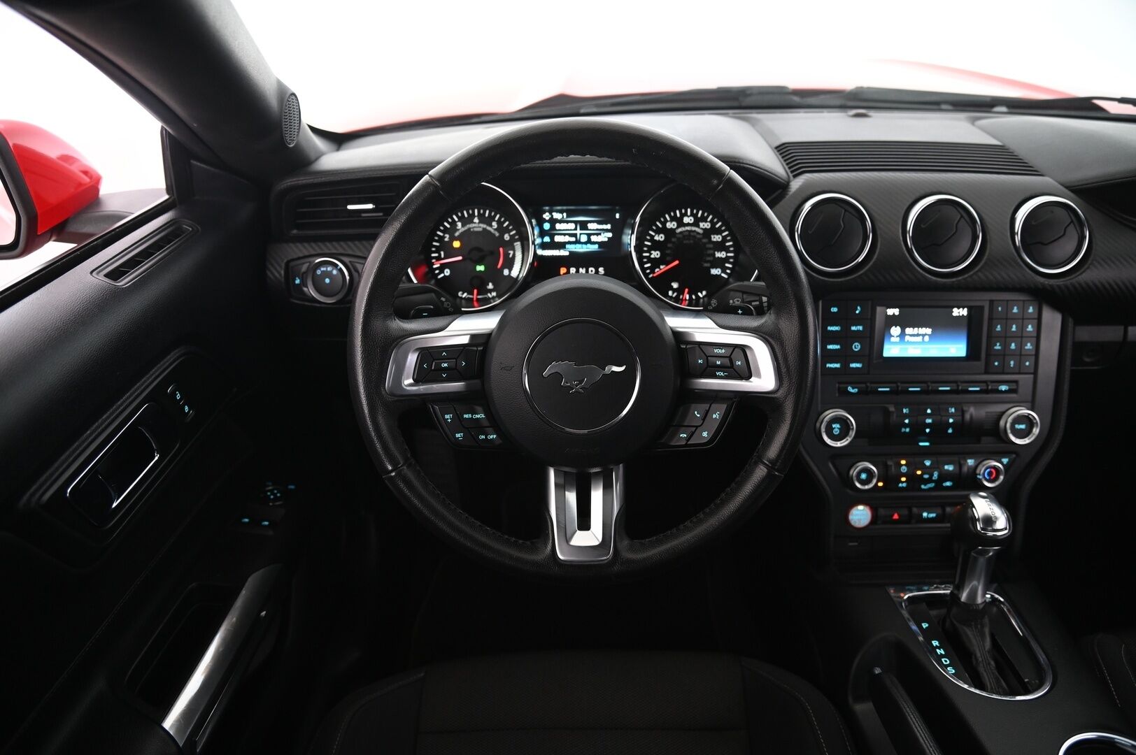 Ford Mustang 2016 3,7 V6 Coupé - Todella upea! | Röyheät äänet | P. Kamera | Etäkäynnistys | Keyless Go | Vakkari | 2x alut