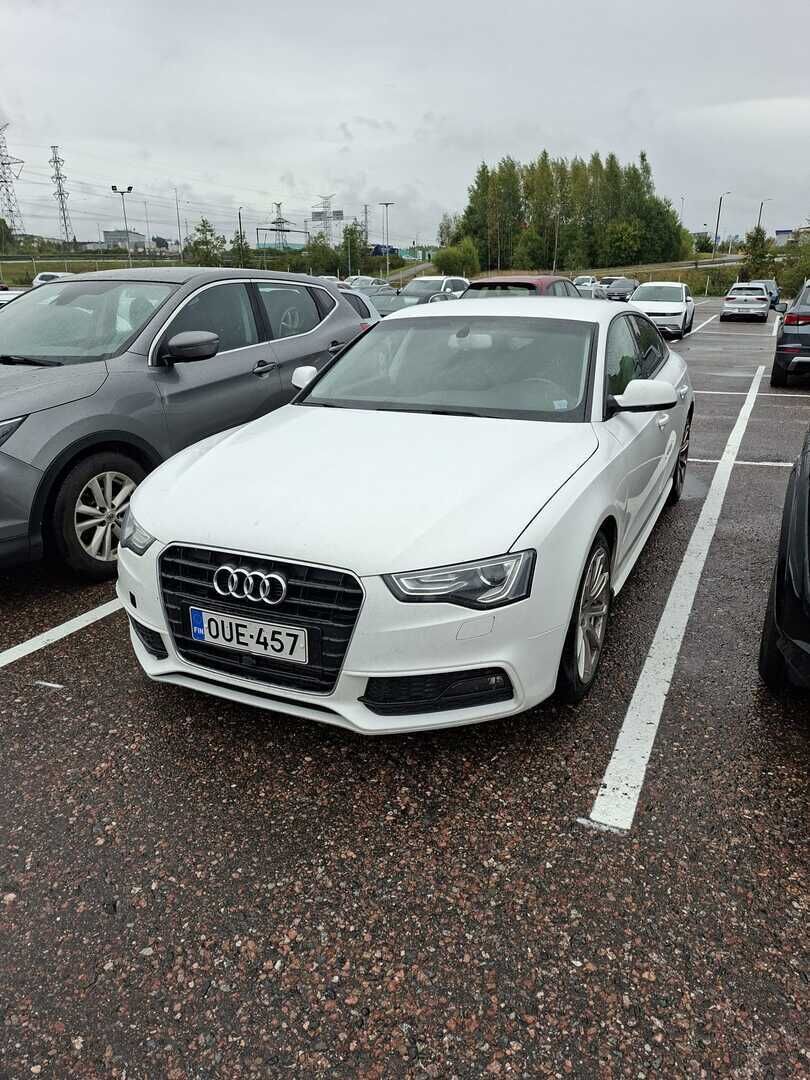 Audi A5 2014 Sportback Business 2,0 TDI DPF 110 kW multitronic-autom. - | Lohkolämmitin | Xenon | Vetokoukku | Suomi-auto | Peruutustutka | Jakohihna tehty 05/26 |