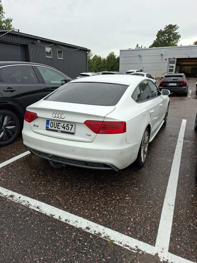 Audi A5 2014 Sportback Business 2,0 TDI DPF 110 kW multitronic-autom. - | Lohkolämmitin | Xenon | Vetokoukku | Suomi-auto | Peruutustutka | Jakohihna tehty 05/26 |