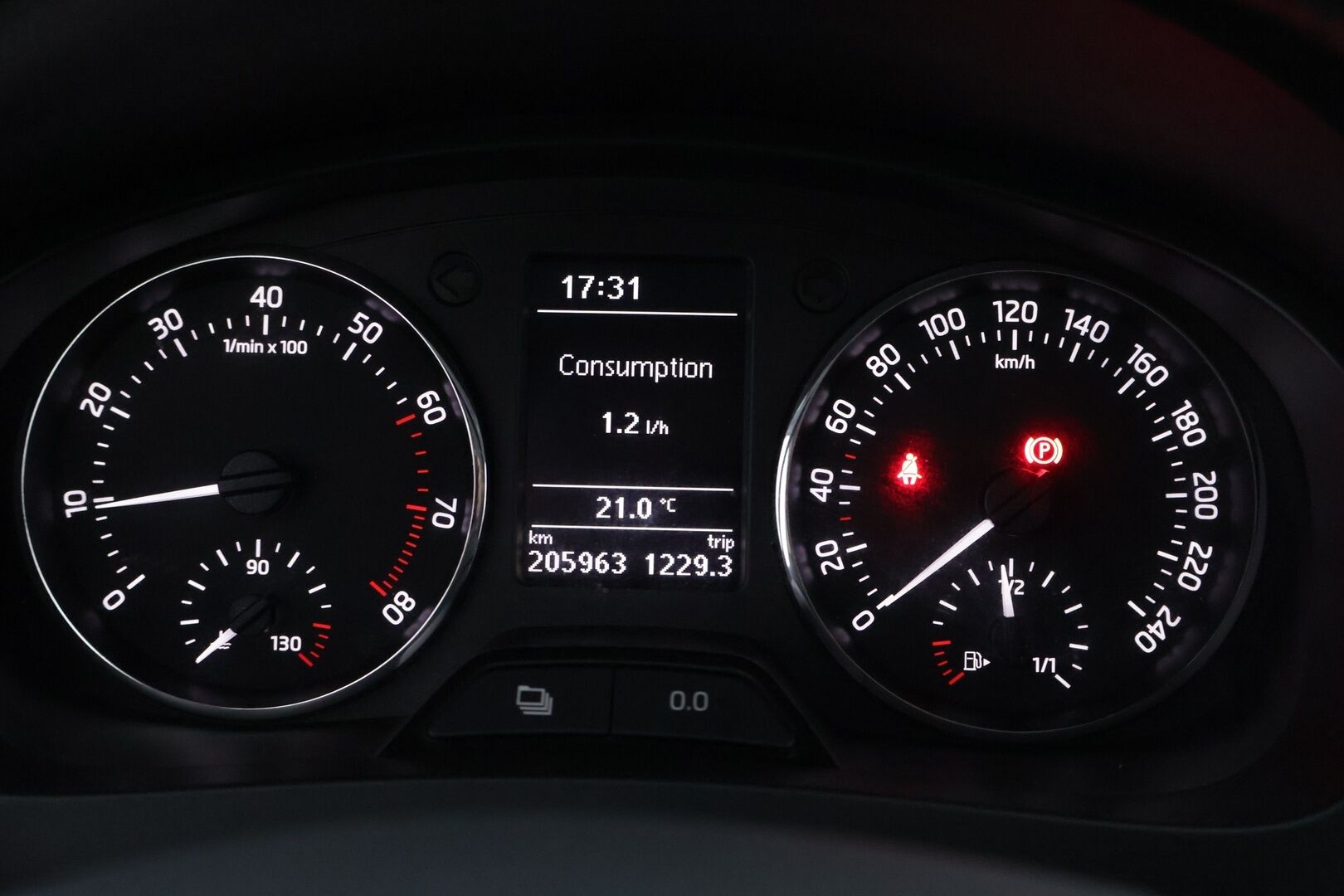 Skoda Rapid 2014 1,2 TSI 85 Ambition -YritysOutlet - Myydään vain yrityksille - YritysOutlet - Myydään vain yrityksille