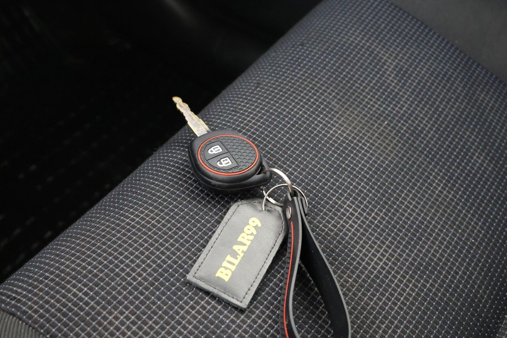 Suzuki Swift 2006 4D SWIFT HATCHBACK 1.3-EZC11S/238 *Myydään Huutokaupat.com* - - Tämä auto myydään huutokaupat.com -sivuston kautta
