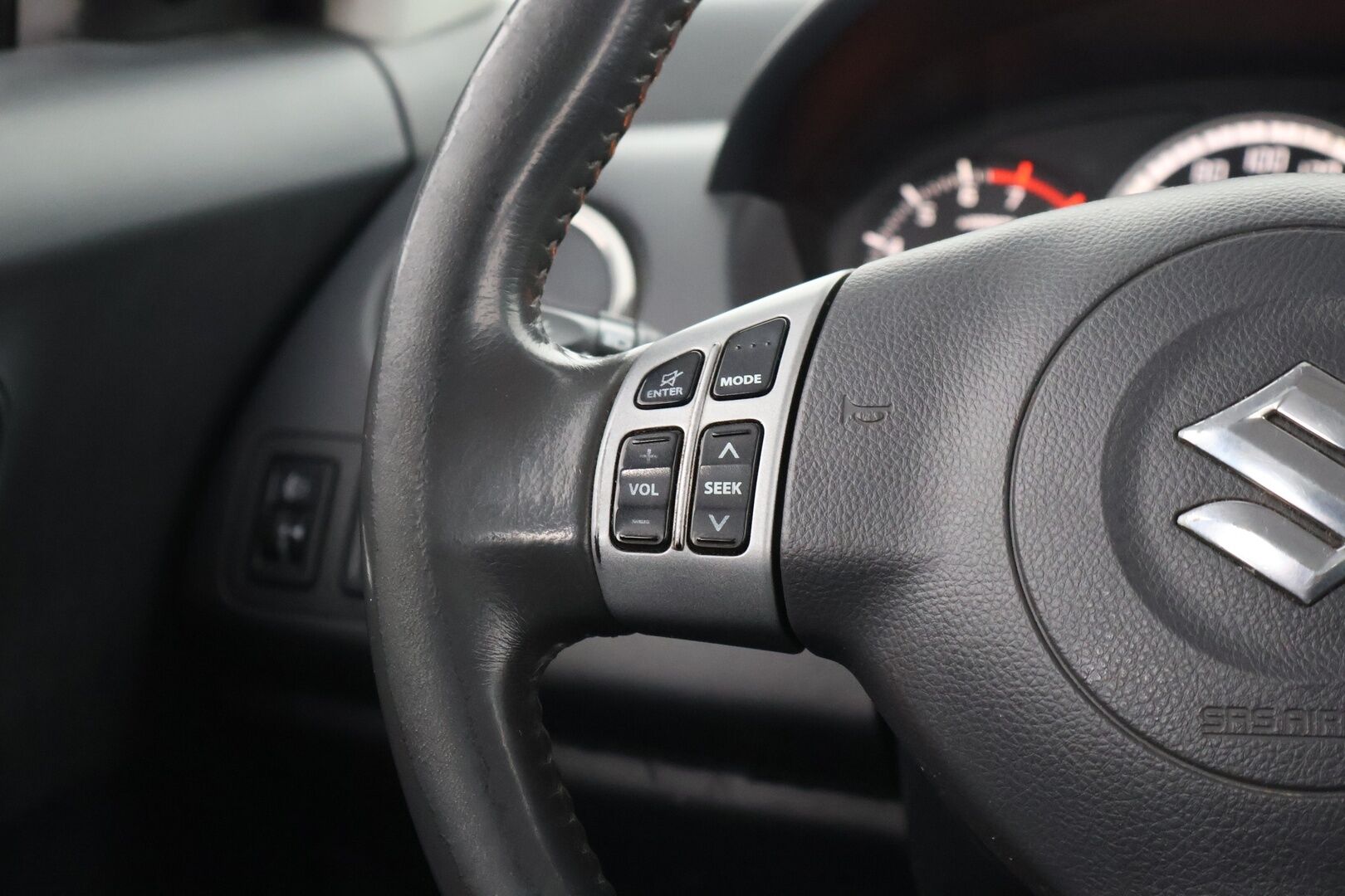 Suzuki Swift 2006 4D SWIFT HATCHBACK 1.3-EZC11S/238 *Myydään Huutokaupat.com* - - Tämä auto myydään huutokaupat.com -sivuston kautta