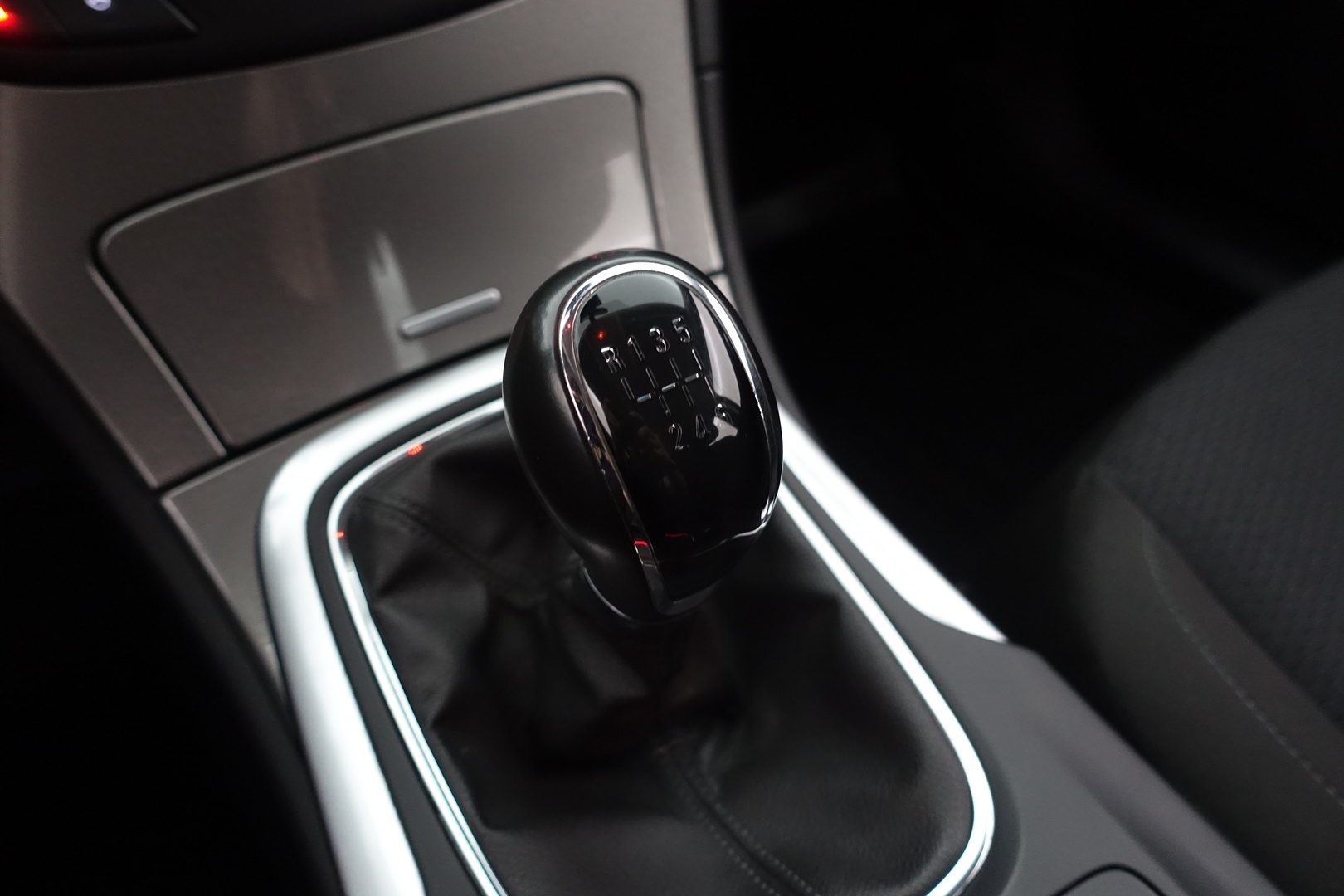 Opel Insignia 2014 Sports Tourer Edition 2,0I Start/Stop | YritysOutlet - Myydään vain yrityksille |