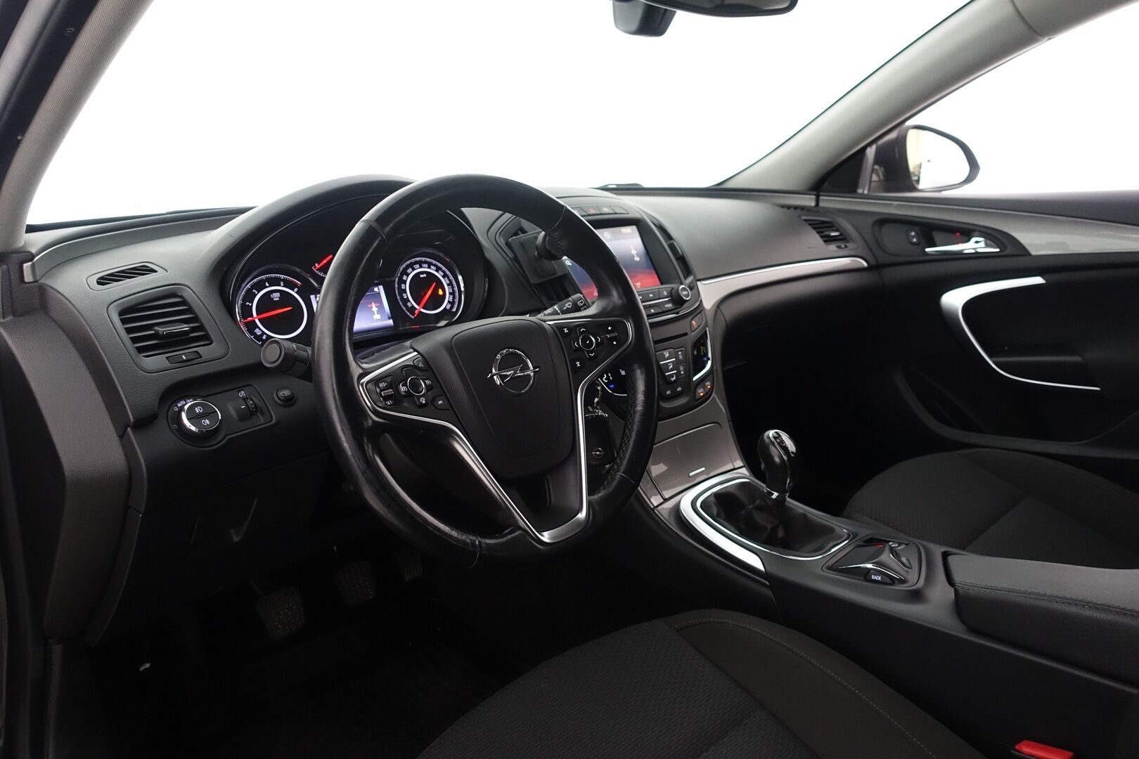 Opel Insignia 2014 Sports Tourer Edition 2,0I Start/Stop | YritysOutlet - Myydään vain yrityksille |