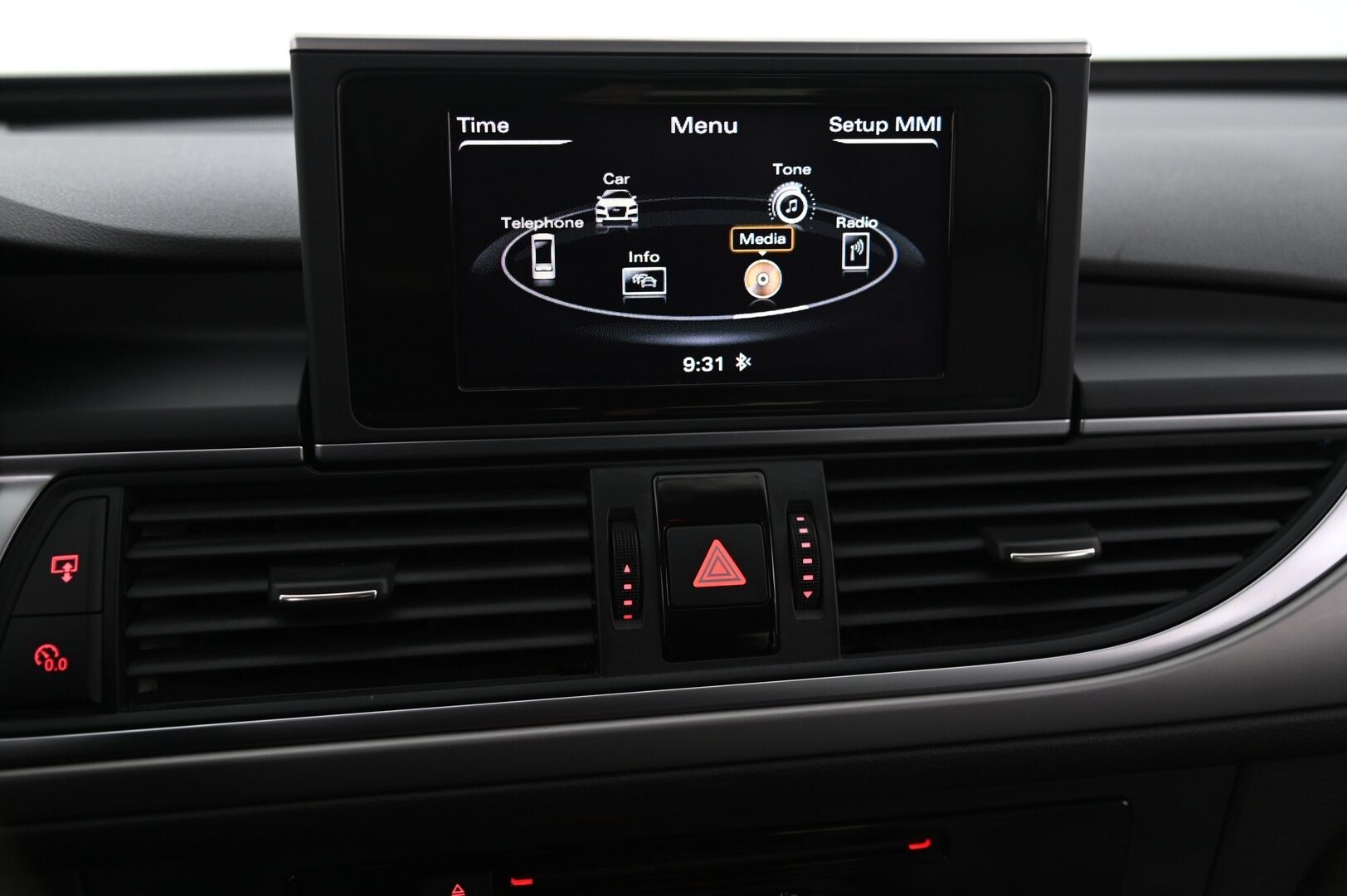 Audi A6 allroad quattro 2014 Business 3.0 V6 TDI 150 kW S tronic *Webasto / P.Kamera / Koukku / Sähköluukku / Ratinlämmitin * - *Juuri saapunut!*