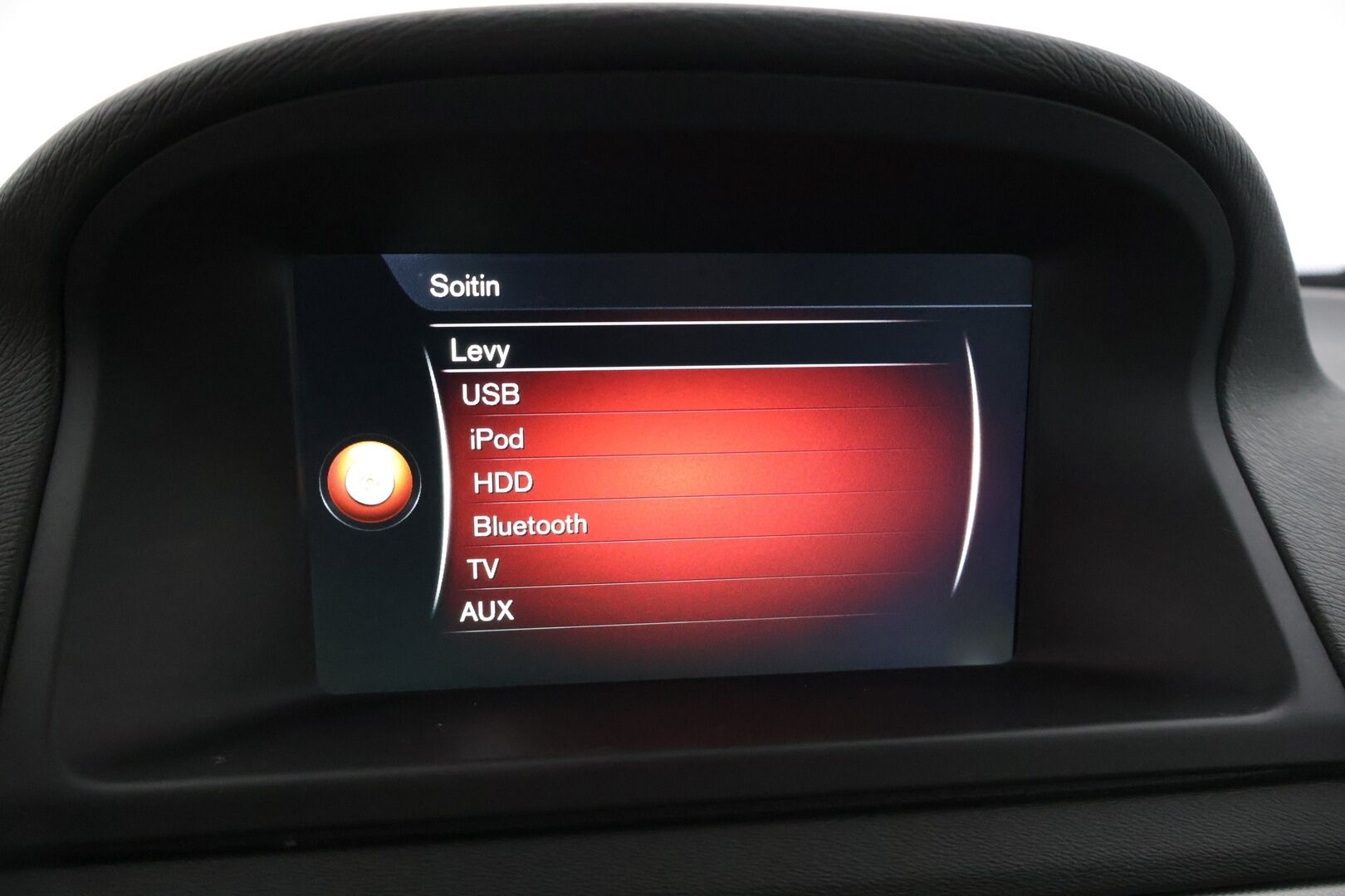 Volvo V70 2014 D4 Momentum - * Myydään HUUTOKAUPAT.COM ! * Leimaa 7/26 asti! / Vakkari / Koukku / Tutkat taakse / Sähkökontti / Ratinlämmitin