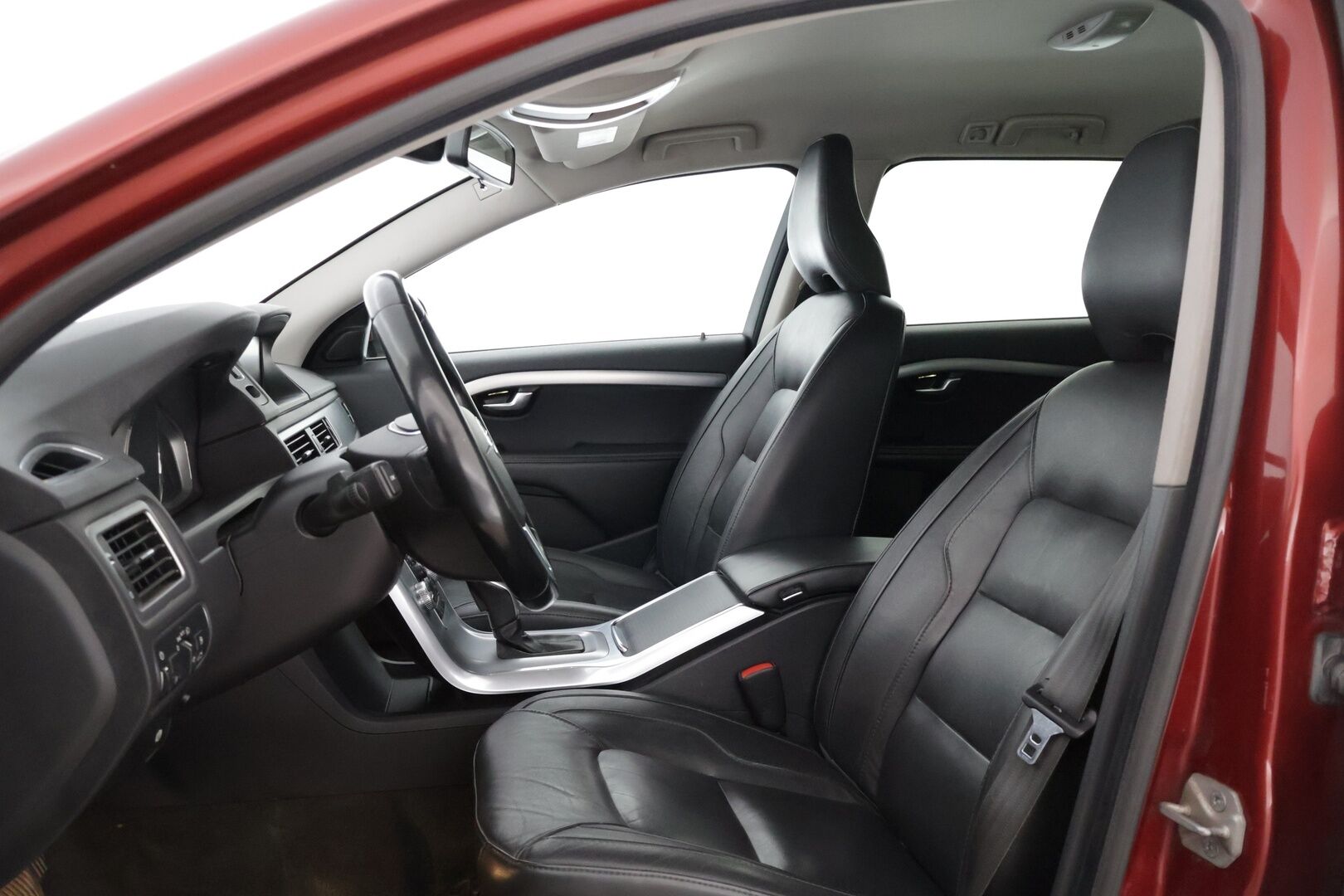 Volvo V70 2014 D4 Momentum - * Myydään HUUTOKAUPAT.COM ! * Leimaa 7/26 asti! / Vakkari / Koukku / Tutkat taakse / Sähkökontti / Ratinlämmitin