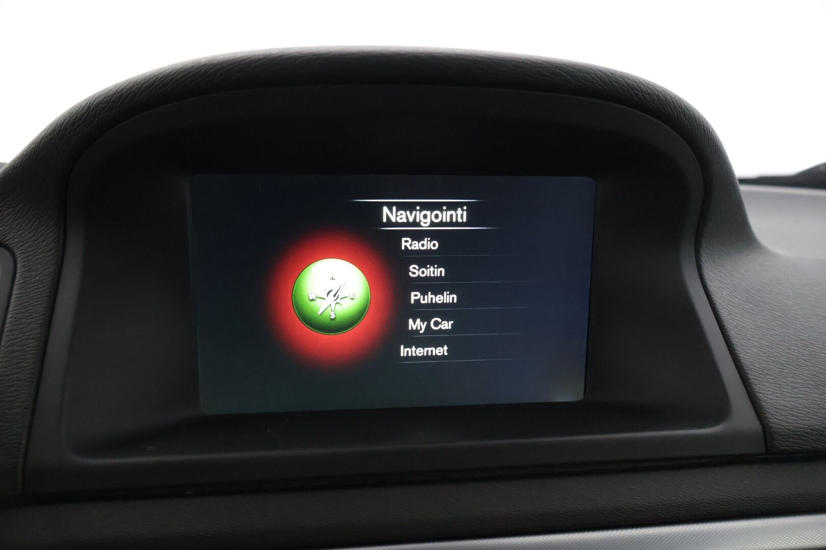 Volvo V70 2014 D4 Momentum - * Myydään HUUTOKAUPAT.COM ! * Leimaa 7/26 asti! / Vakkari / Koukku / Tutkat taakse / Sähkökontti / Ratinlämmitin