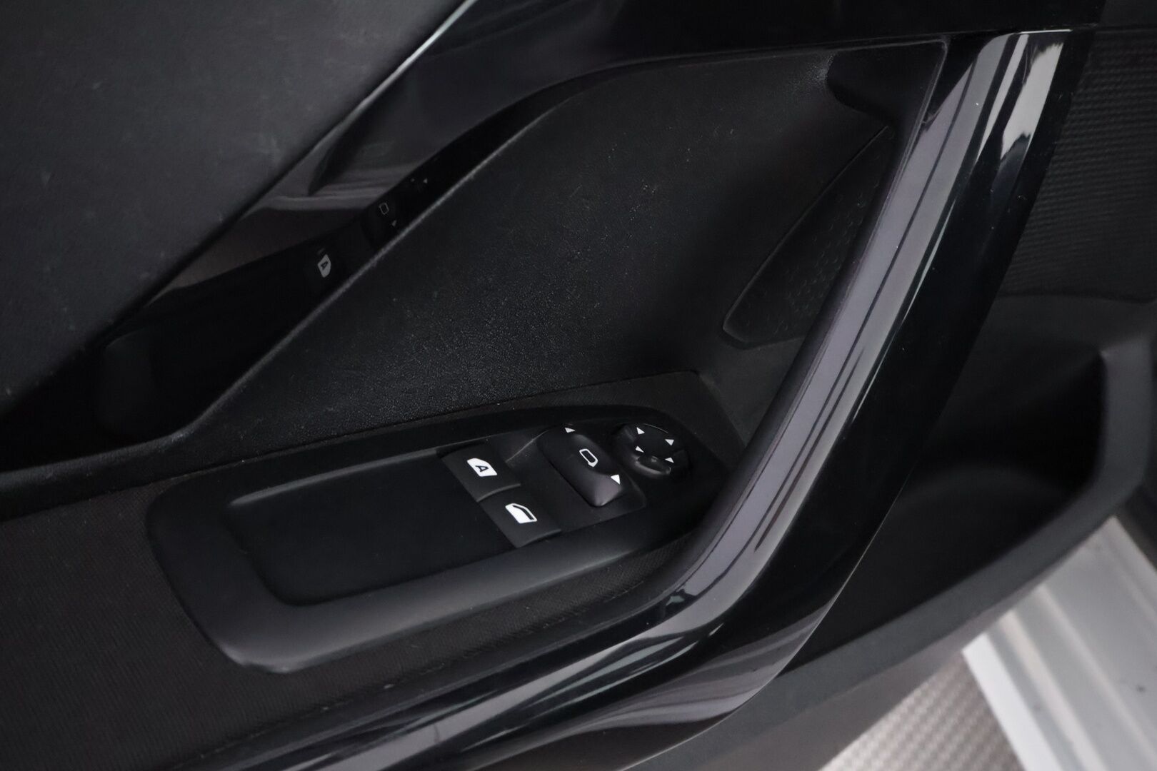 Peugeot 208 2014 Motion VTi 68 5-ov - MYYDÄÄN HUUTOKAUPAT.COM - MYYDÄÄN HUUTOKAUPAT.COM