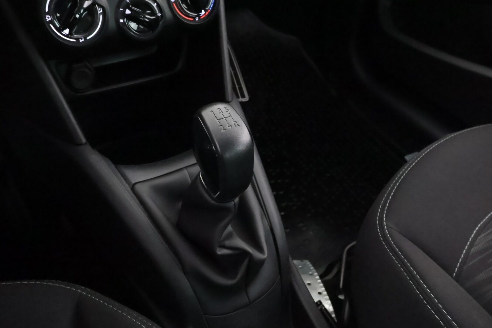 Peugeot 208 2014 Motion VTi 68 5-ov - MYYDÄÄN HUUTOKAUPAT.COM - MYYDÄÄN HUUTOKAUPAT.COM
