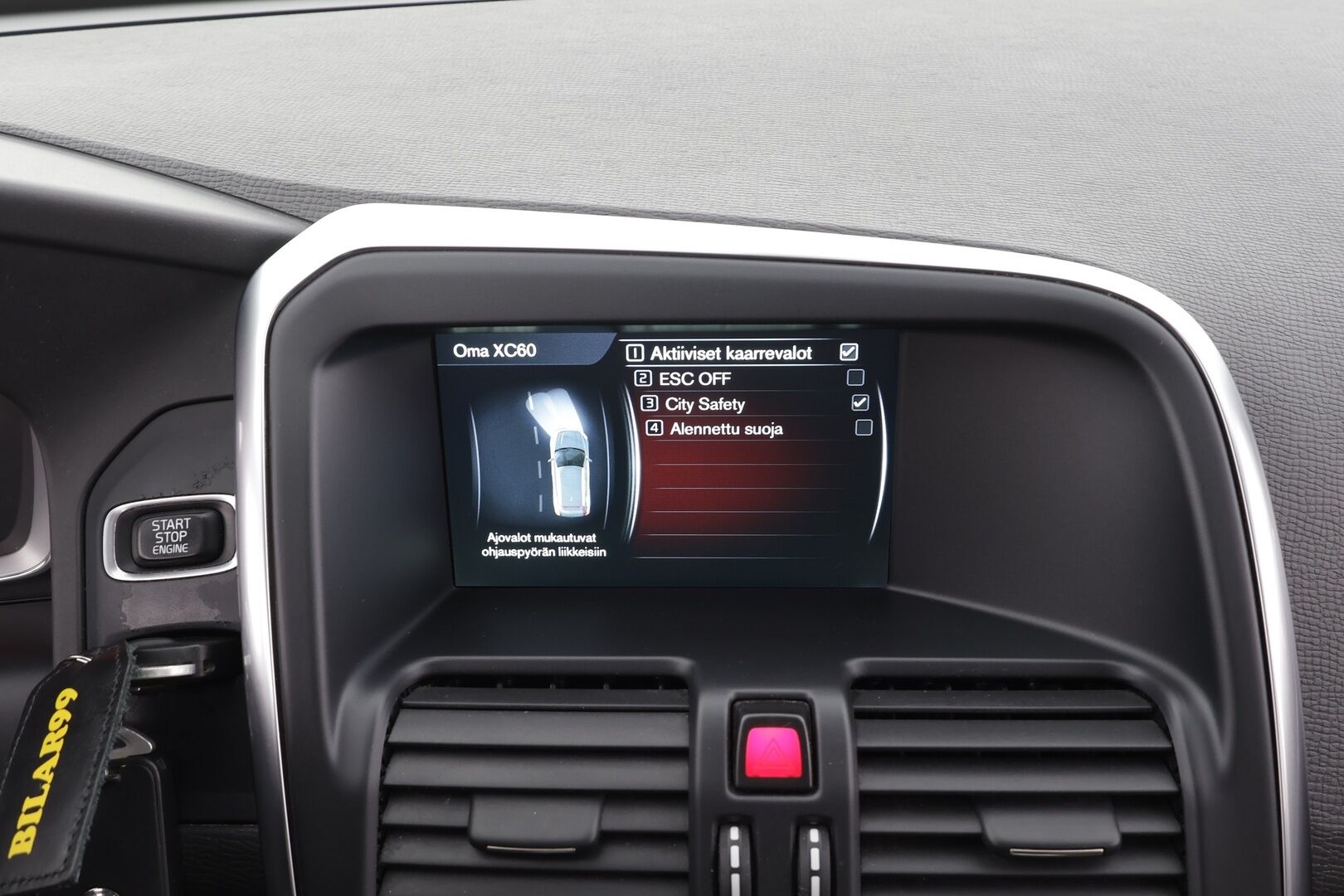 Volvo XC60 2015 D4 AWD Ocean Race Business aut * Vakkari / Webasto / Koukku / P.tutka / LED / Nahat / High performance Audio * - Suomi-auto / Kahdet Renkaat - HULLUT AVAJAISHULINAT KORKOTARJOUS 3,29 %