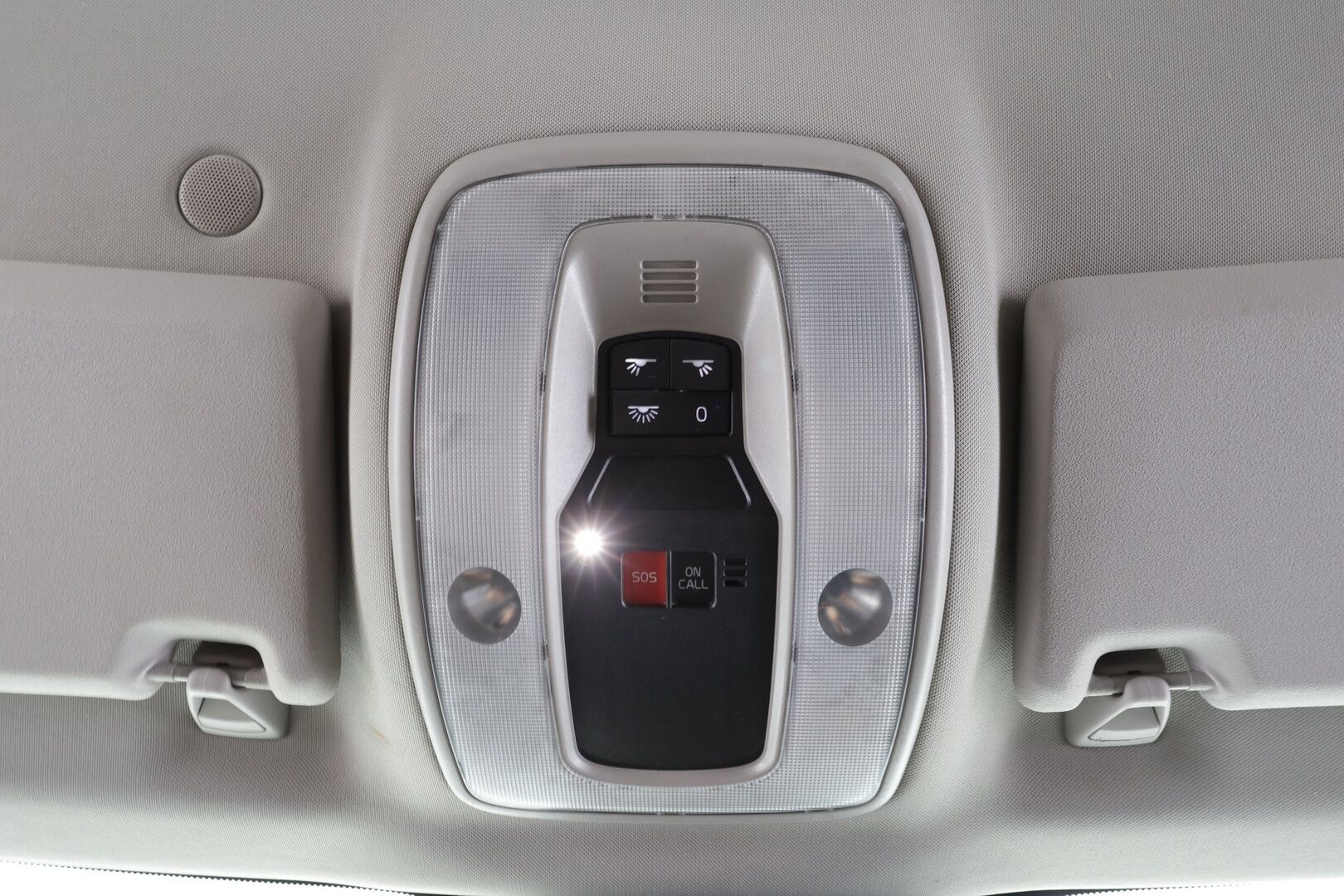 Volvo XC60 2015 D4 AWD Ocean Race Business aut * Vakkari / Webasto / Koukku / P.tutka / LED / Nahat / High performance Audio * - Suomi-auto / Kahdet Renkaat - HULLUT AVAJAISHULINAT KORKOTARJOUS 3,29 %