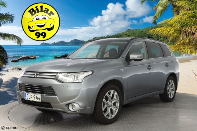 Mitsubishi Outlander PHEV 2015