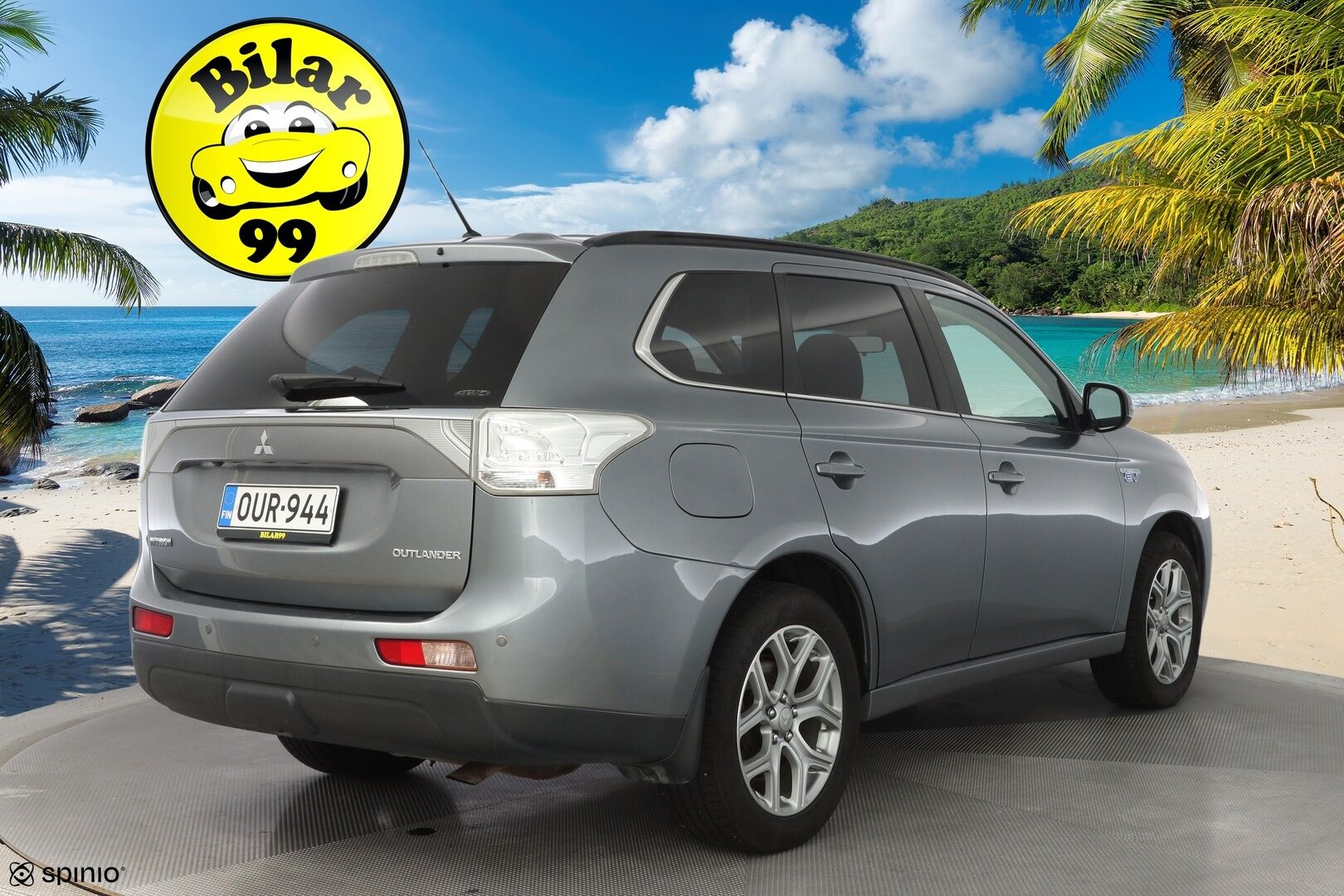 Mitsubishi Outlander PHEV 2015 Intense Plus 4WD 5P *Vakkari / Kamera / Koukku / Lisälämmitin / Nav / Metalliväri / Tutkat* - Suomi-auto / Siistikuntoinen / Kahdet renkaat alumiinivantein