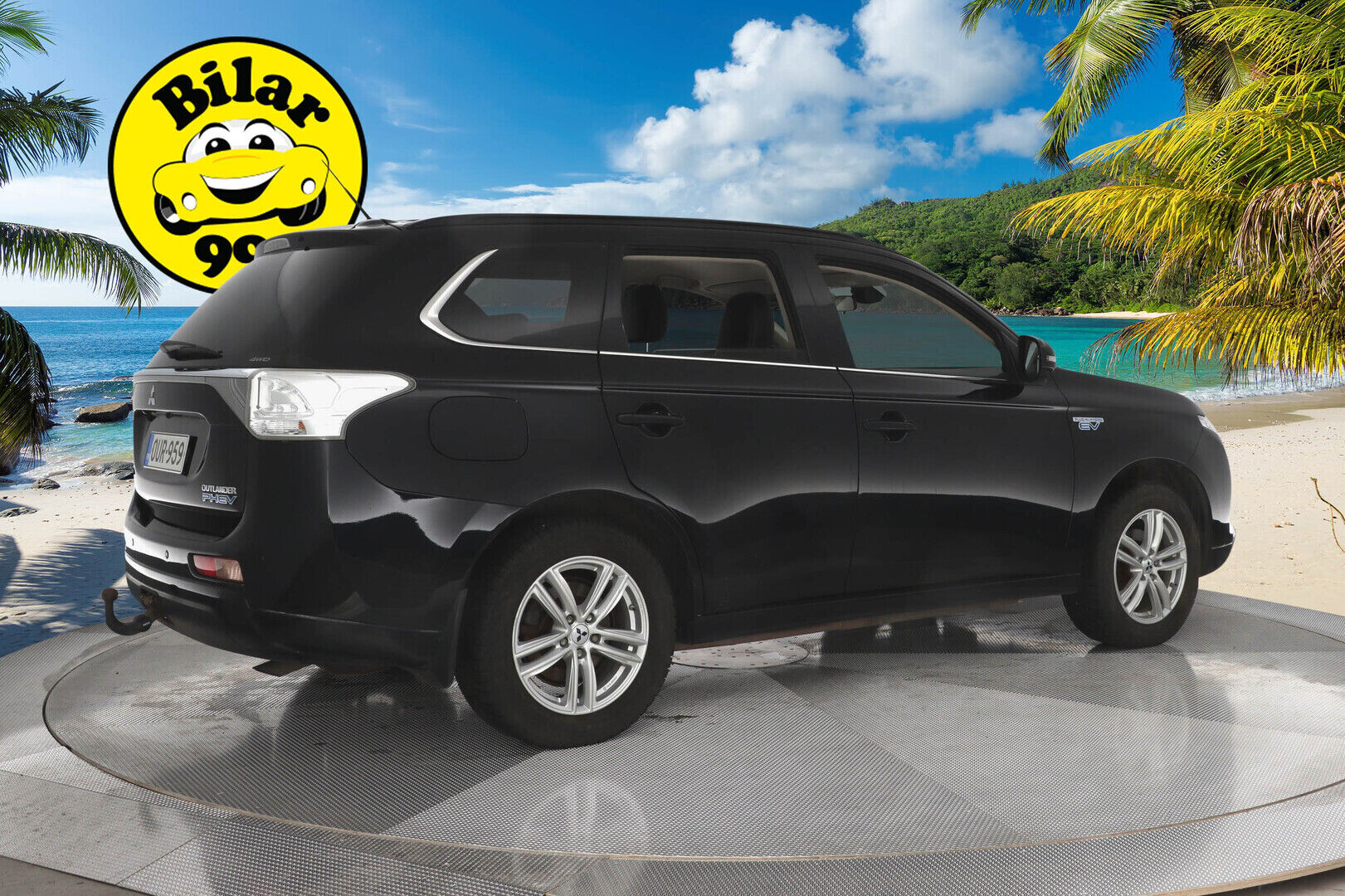 Mitsubishi Outlander PHEV 2014 Instyle Navi 4WD 5P * Webasto / ACC / Rockford / Navi / Koukku / Peruutuskamera * - Suomi-auto / Huollettu 203tkm / Kahdet Mitsubishin vanteet 
