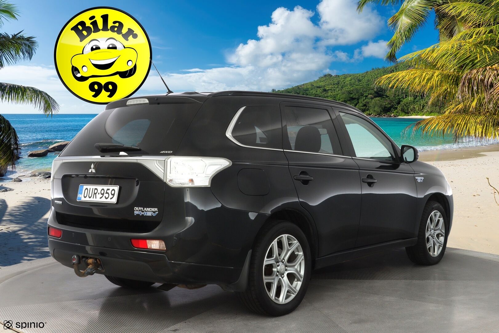 Mitsubishi Outlander PHEV 2014 Instyle Navi 4WD 5P * Webasto / ACC / Rockford / Navi / Koukku / Peruutuskamera * - Suomi-auto / Huollettu 203tkm / Kahdet Mitsubishin vanteet 