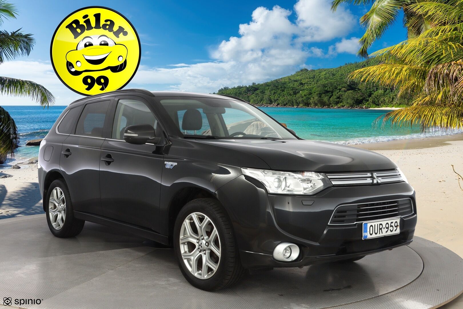 Mitsubishi Outlander PHEV 2014 Instyle Navi 4WD 5P * Webasto / ACC / Rockford / Navi / Koukku / Peruutuskamera * - Suomi-auto / Huollettu 203tkm / Kahdet Mitsubishin vanteet 