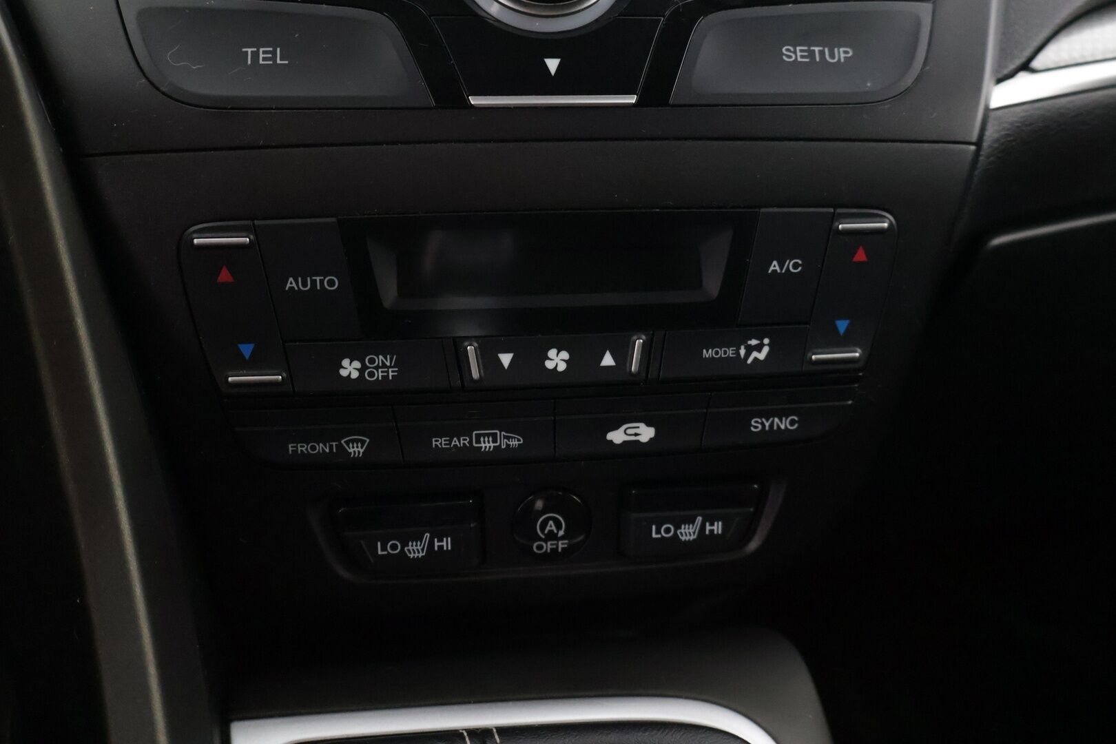 Honda Civic 2015 Tourer 1,8i Joy Edition * Webasto / Vakkari / P-kamera / Sisätila lämmitin * - * Suomi auto / Kahdet renkaat Hondan alu vanteilla *