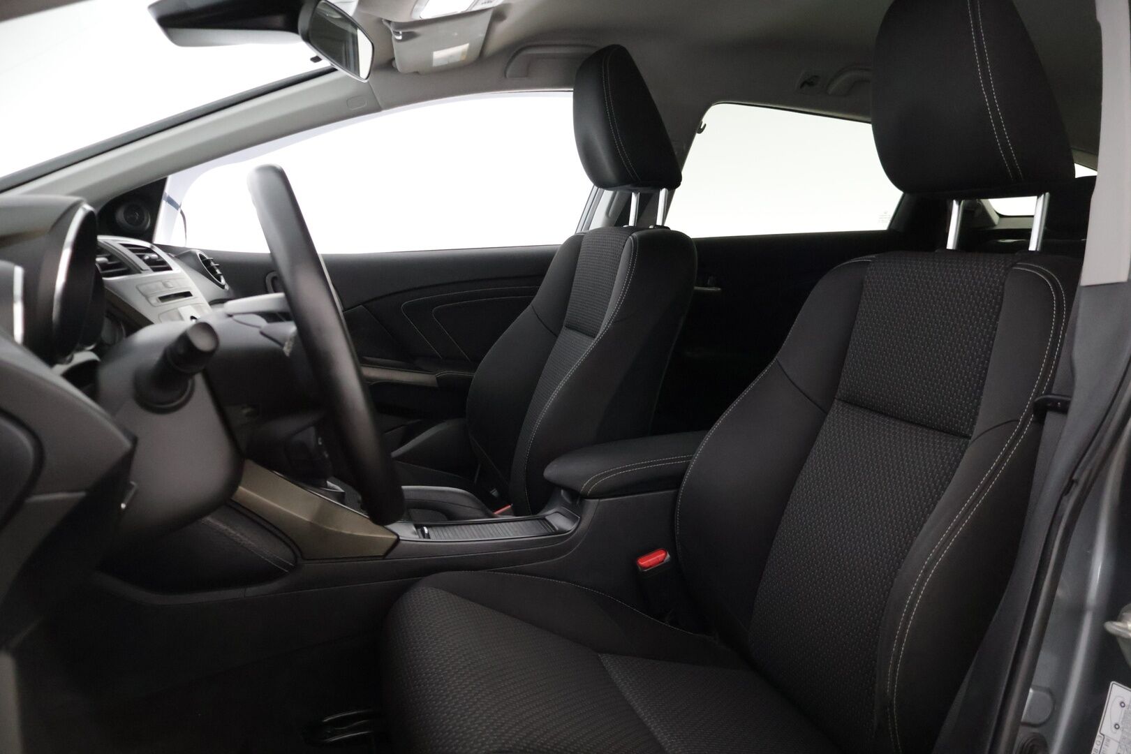 Honda Civic 2015 Tourer 1,8i Joy Edition * Webasto / Vakkari / P-kamera / Sisätila lämmitin * - * Suomi auto / Kahdet renkaat Hondan alu vanteilla *