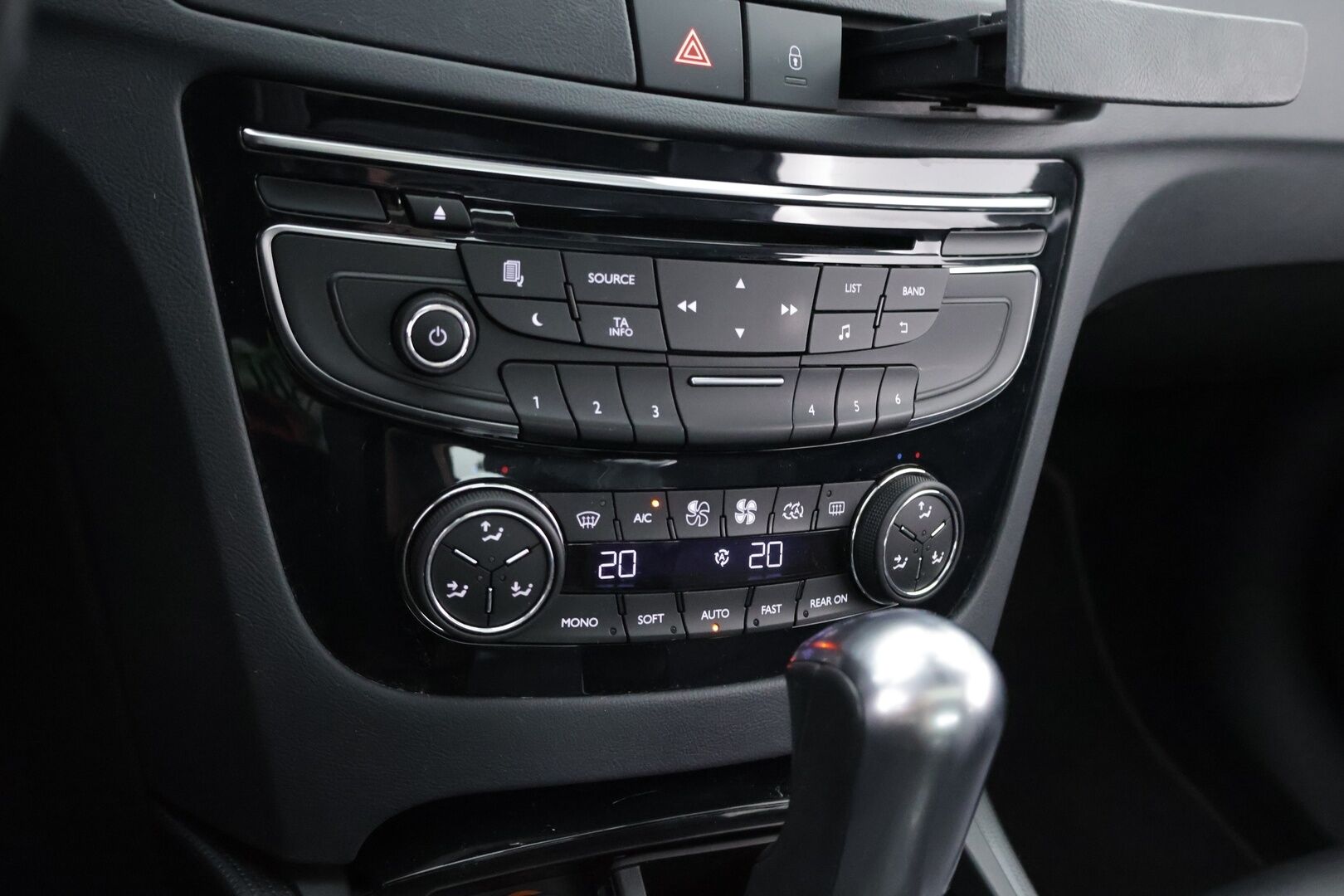 Peugeot 508 2013 - YritysOutlet - Myydään vain yrityksille - – Tämä auto myydään YritysOutlet -valikoimasta vain yritykselle