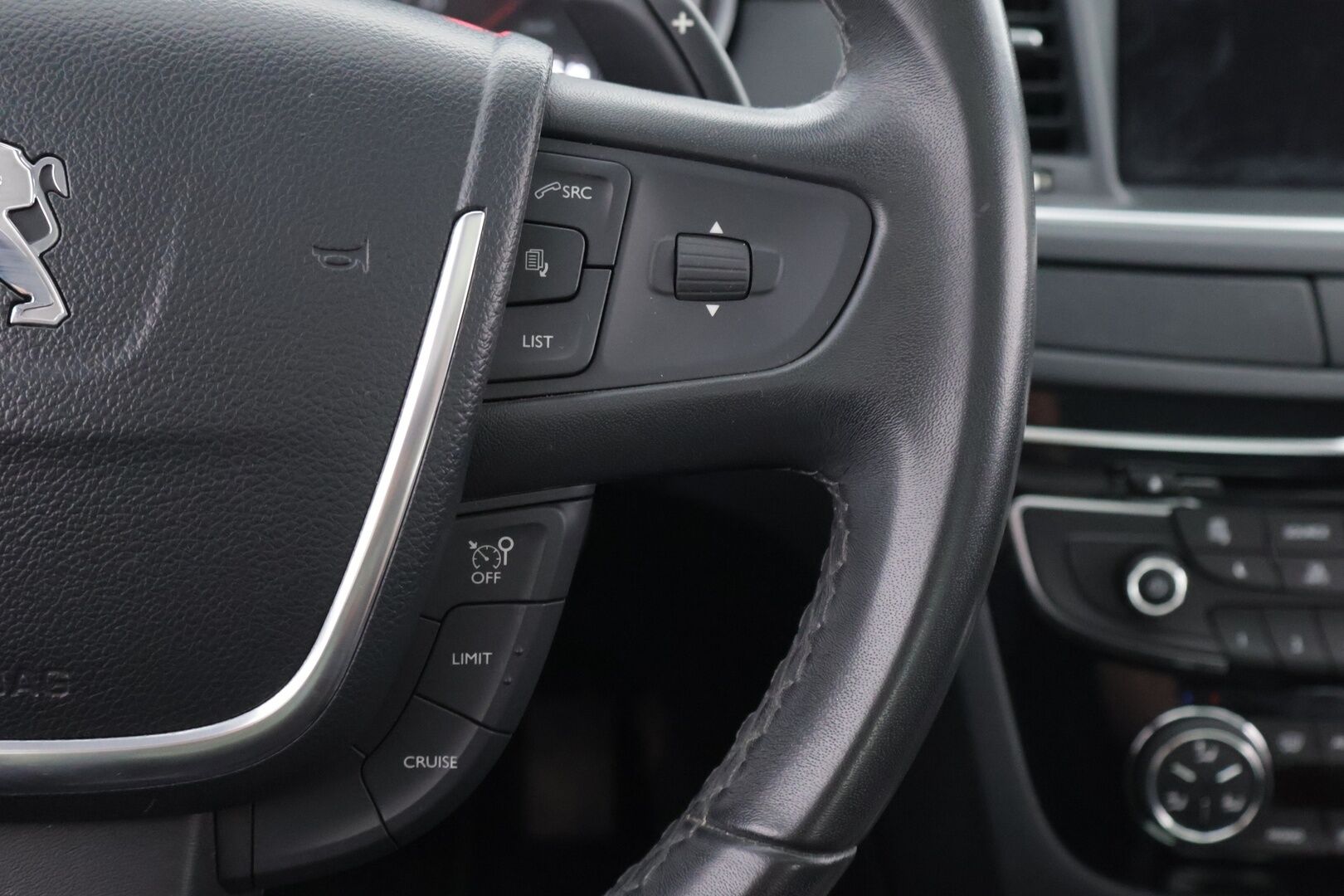 Peugeot 508 2013 - YritysOutlet - Myydään vain yrityksille - – Tämä auto myydään YritysOutlet -valikoimasta vain yritykselle