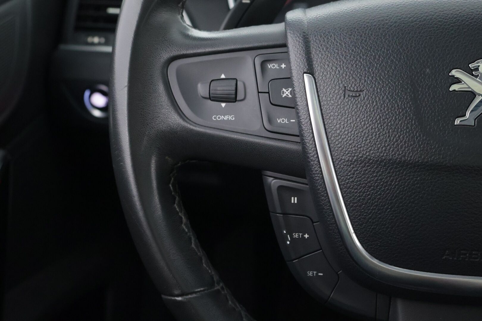 Peugeot 508 2013 - YritysOutlet - Myydään vain yrityksille - – Tämä auto myydään YritysOutlet -valikoimasta vain yritykselle