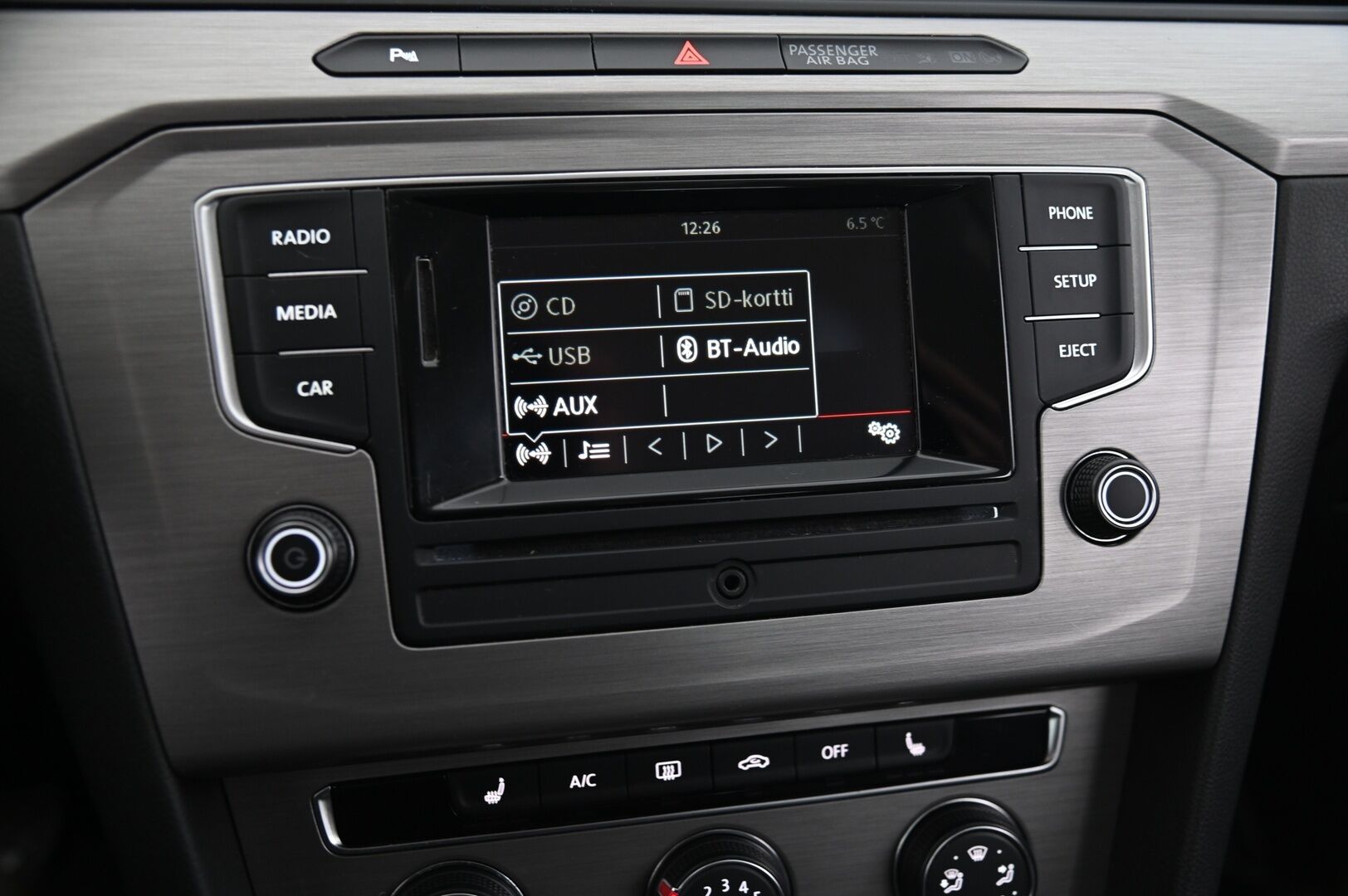 Volkswagen Passat 2016 Sedan Trendline 1,4 TSI 92 kW (125 hv) *Suomi-Auto / Lohko + pistoke / Vakkari* - *Juuri saapunut! / Tutkat / Stat-Stop / 2X Renkaat / Siisti*