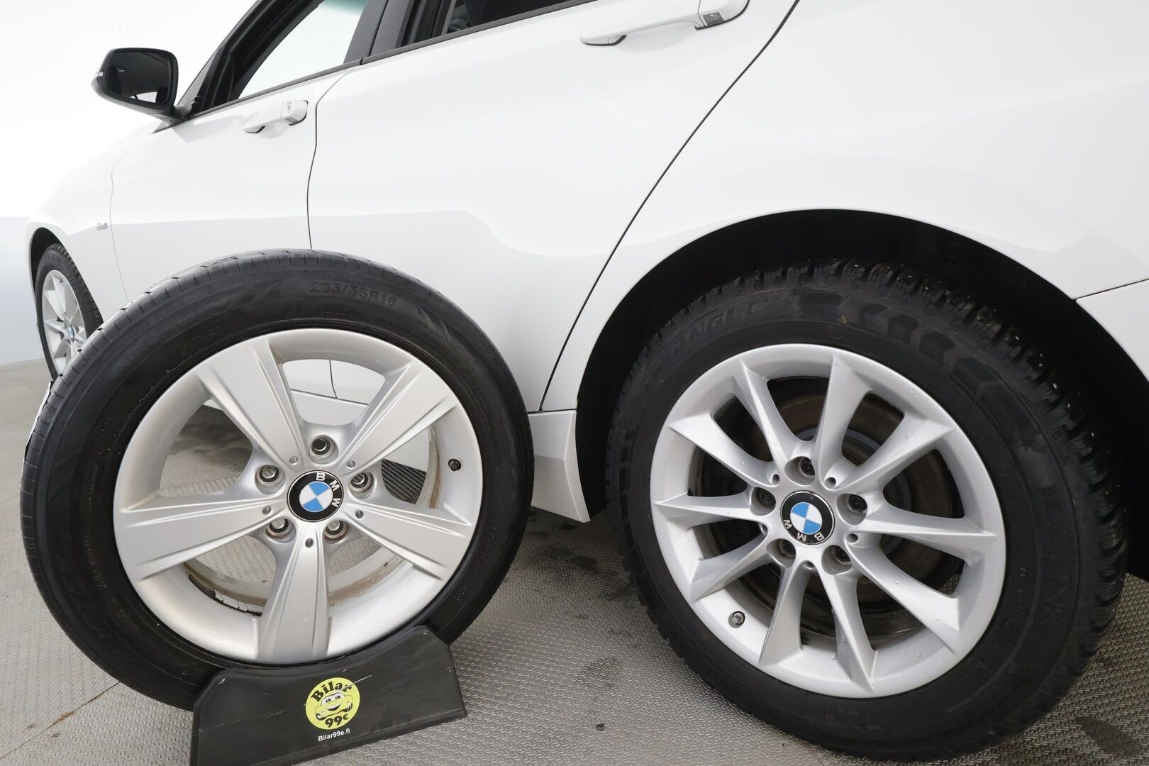 BMW 118 2016 F20 Hatchback 118d A Business Sport * Vakkari / LED / HIFI / P.tutkat / Sporttipenkit / Lohko * - Suomi-auto / Kahdet Renkaat