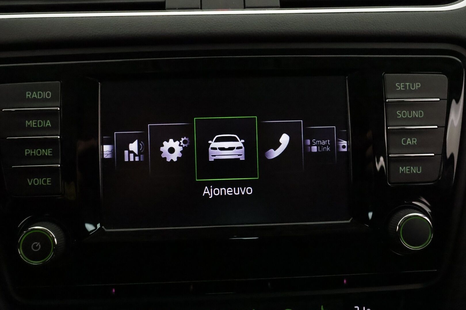 Skoda Octavia 2016 Combi 1,4 TSI Style DSG  **Webasto / Koukku / ACC / Xenon / P.kamera / Apple&Android / KeylessGO** - Suomi-auto / Kahdet Renkaat / Merkkihuollettu!