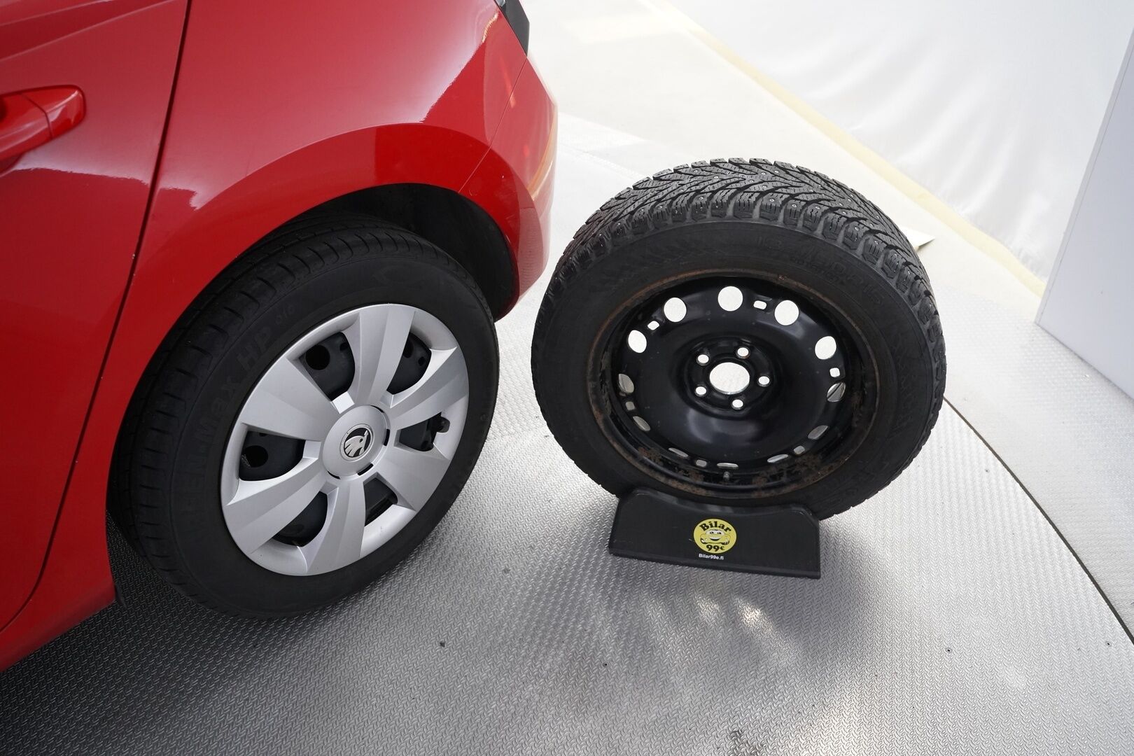 Skoda Fabia 2016 1,2 TSI 110 Ambition DSG Autom. *Vakkari / Lohko / Bluetooth / Keyless / start-stop / Tutka* - KATSO KAMPANJAHINTA! / Juuri huollettu / 2x renkaat + vanteet / Suomi-auto / Uusi tuulilasi - Osta nyt, maksa vasta ensi vuonna