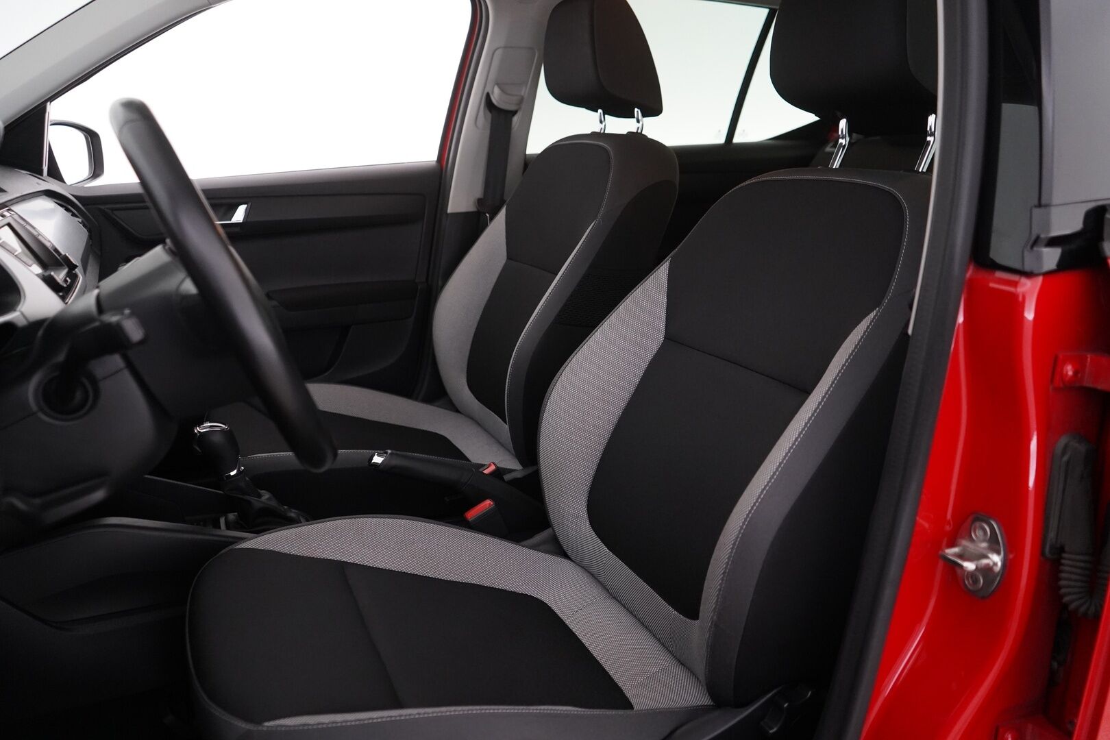 Skoda Fabia 2016 1,2 TSI 110 Ambition DSG Autom. *Vakkari / Lohko / Bluetooth / Keyless / start-stop / Tutka* - KATSO KAMPANJAHINTA! / Juuri huollettu / 2x renkaat + vanteet / Suomi-auto / Uusi tuulilasi - Osta nyt, maksa vasta ensi vuonna