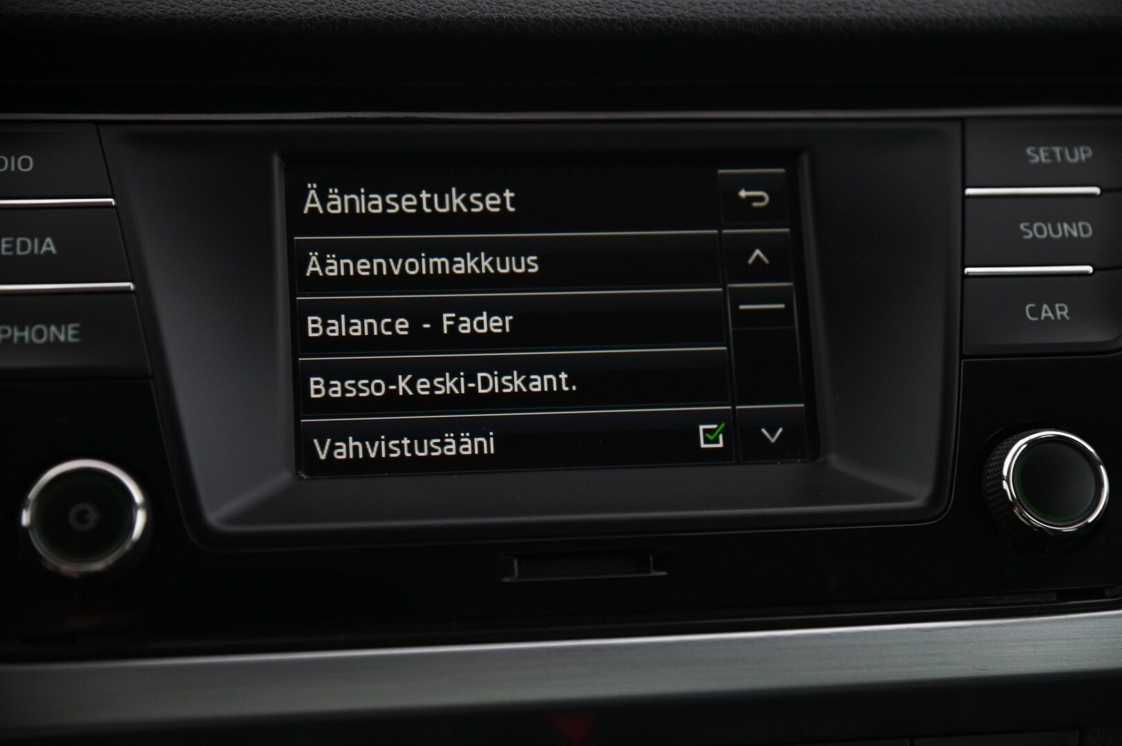 Skoda Fabia 2015 1,2 TSI 110 Ambition DSG Autom. *Juuri huollettu / start-stop / P*tutkat* - *2x renkaat / siisti*