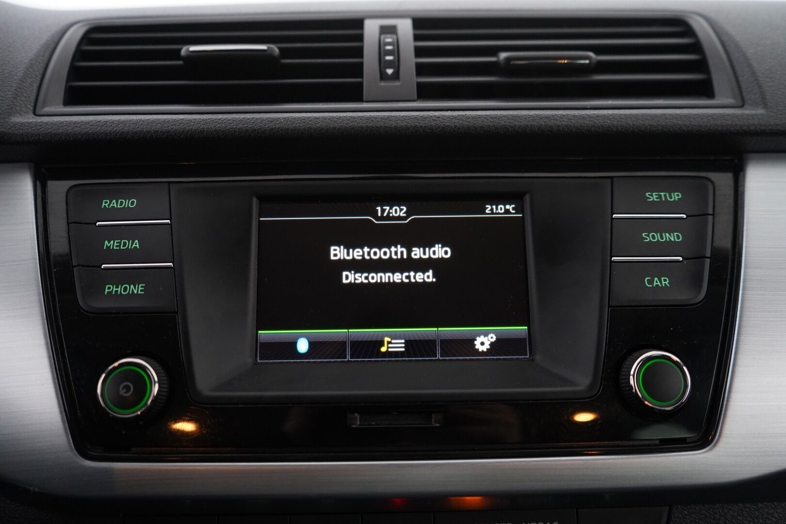 Skoda Fabia 2016 1,2 TSI 110 Ambition DSG Autom. *Vakkari / Lohko / Bluetooth / Keyless / start-stop / Tutka* - KATSO KAMPANJAHINTA! / Juuri huollettu / 2x renkaat + vanteet / Suomi-auto / Uusi tuulilasi - Osta nyt, maksa vasta ensi vuonna