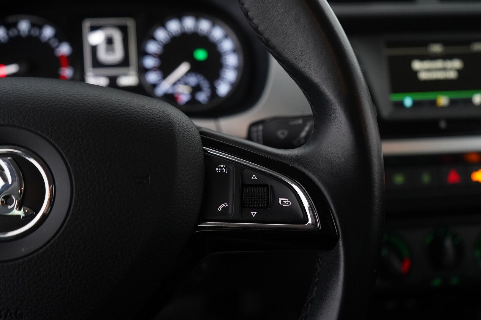 Skoda Fabia 2016 1,2 TSI 110 Ambition DSG Autom. *Vakkari / Lohko / Bluetooth / Keyless / start-stop / Tutka* - KATSO KAMPANJAHINTA! / Juuri huollettu / 2x renkaat + vanteet / Suomi-auto / Uusi tuulilasi - Osta nyt, maksa vasta ensi vuonna