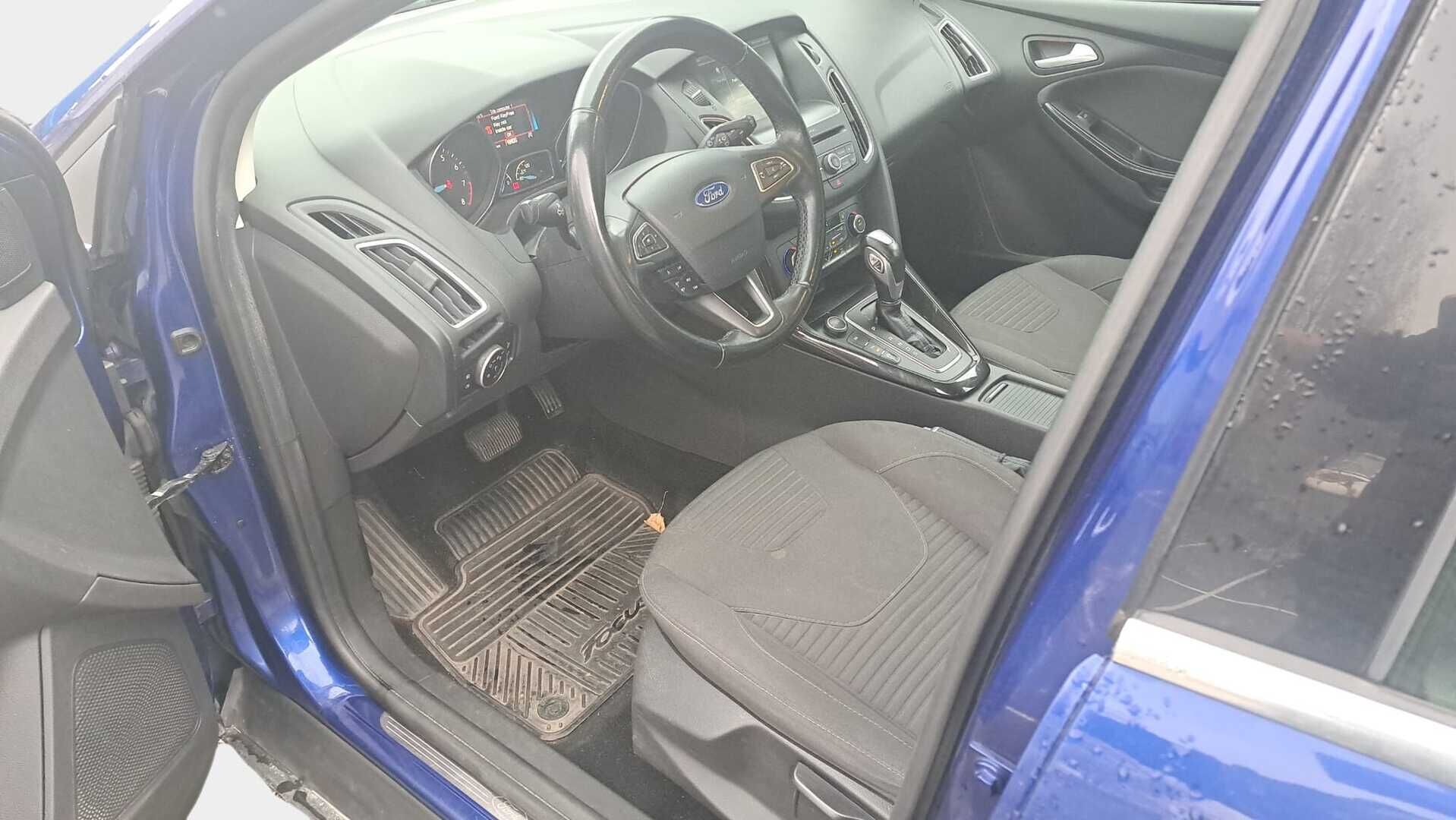 Ford Focus 2015 1,5 EcoBoost 150 hv Start/Stop A6 Titanium 5-ovinen - * Juuri tullut *