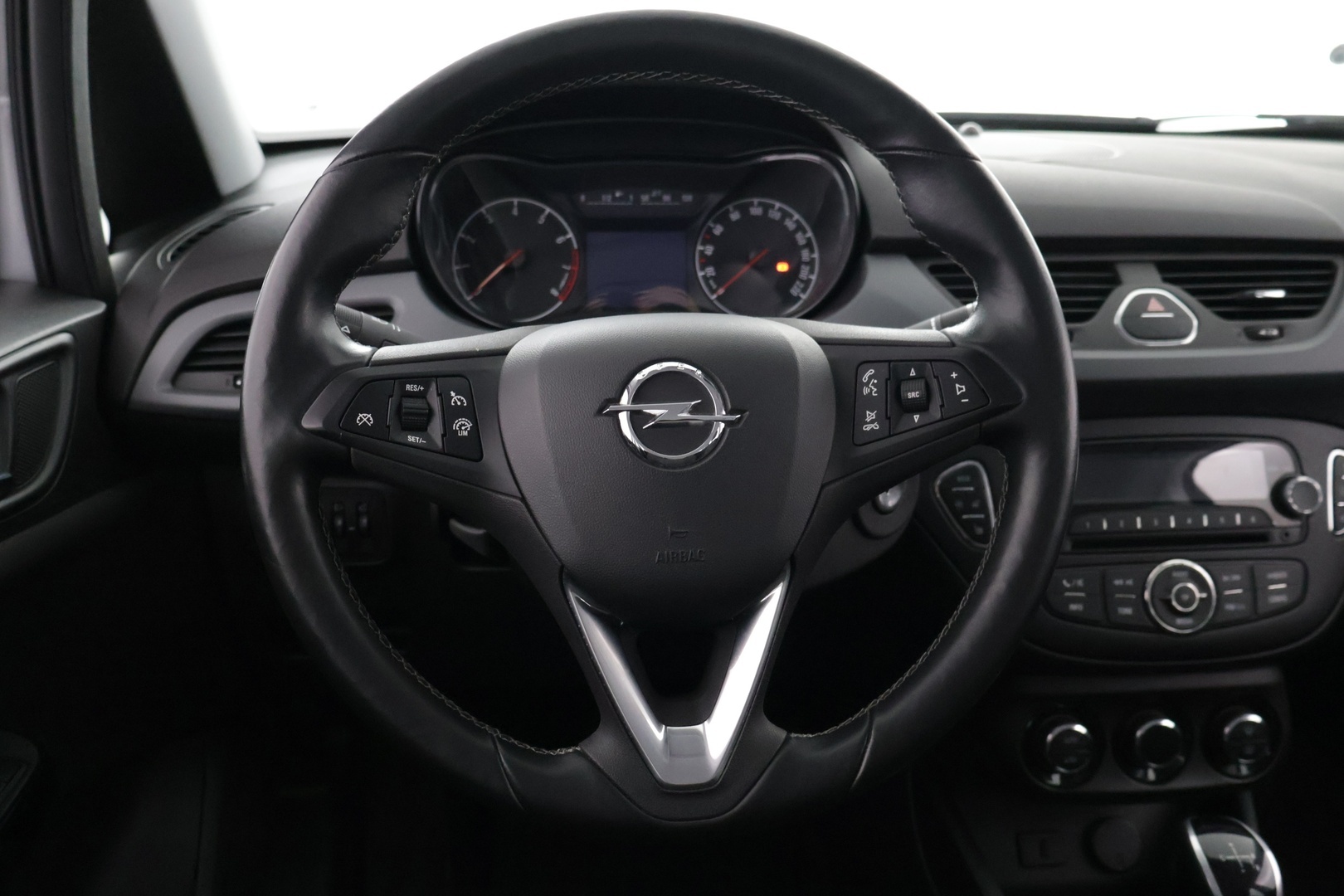 Opel Corsa 2016 5-ov Enjoy 1,4 ecoFLEX S/S 66kW ECT5 - Suomi-auto | Lohkolämmitin | Huoltokirja | Pysäköintitutka | Kahdet renkaat | Bluetooth | Vakionopeudensäädin | Metalliväri - KORKO VAIN 3,99 %