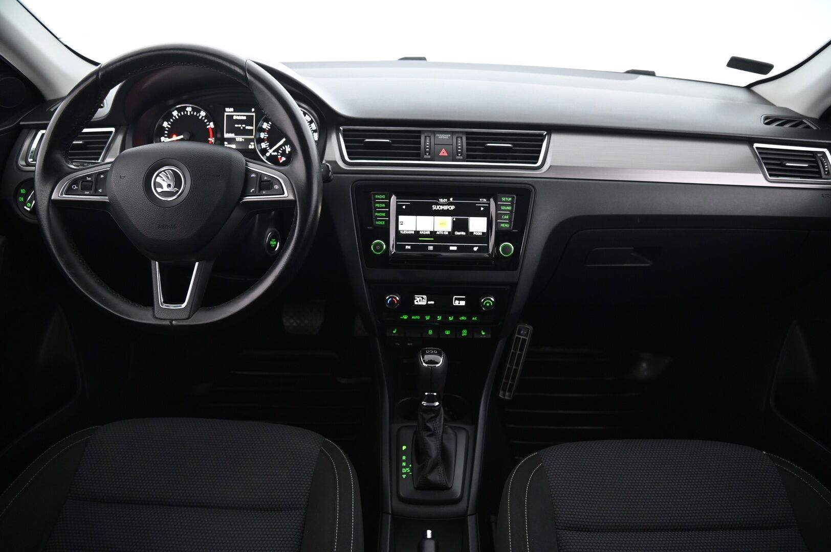 Skoda Rapid 2016 1,4 TSI Style DSG Autom.*Sisätilanlämmitin / Lohkolämmitin / Vakionopeudensäädin / Suomi-auto * - Bluetooth / 2x Avain / Keyless / Front Assist - HULLU BLACKWEEK KORKOTARJOUS 2,49%