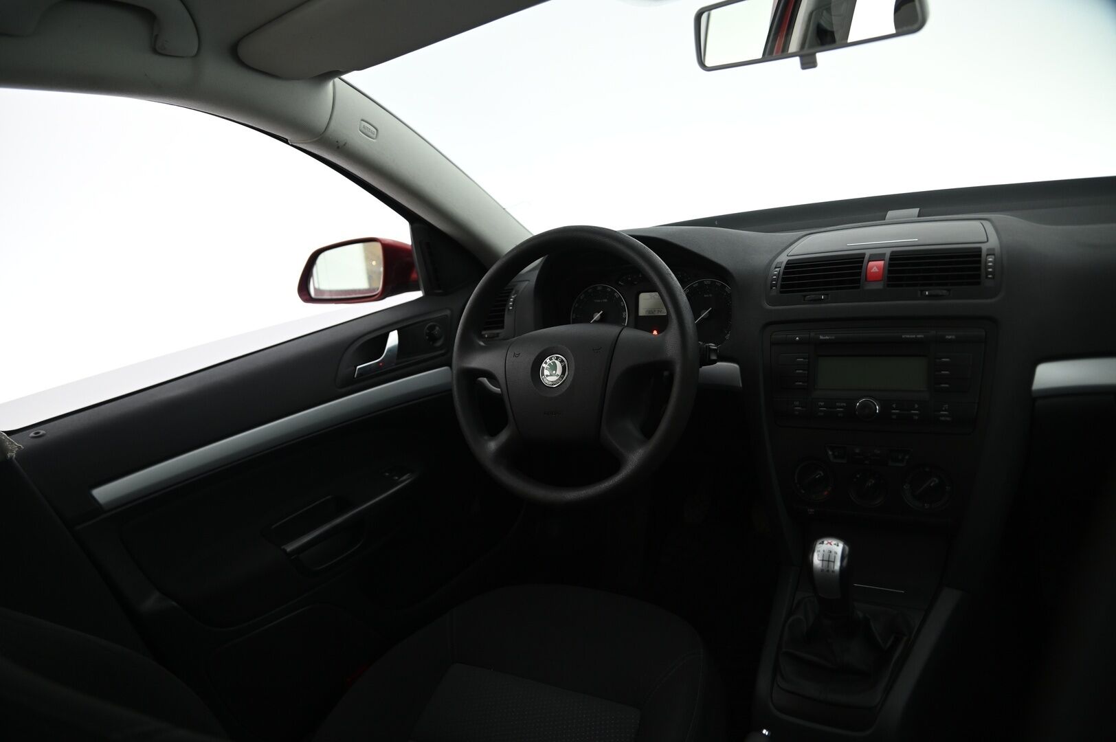 Skoda Octavia 2008 Combi 2,0 TDI DPF 4X4 **Vakkari / Koukku / Ilmastointi / Kahdet renkaat / Suomiauto** - Spesiaali neliveto!