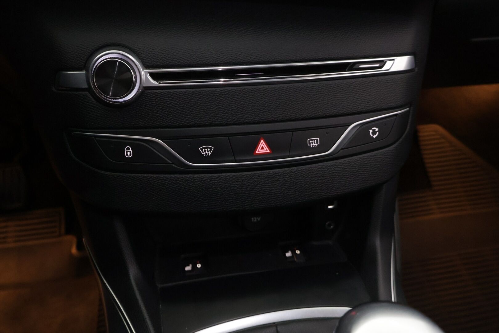 Peugeot 308 2016 SW Allure Edition PureTech 130 * Myydään Huutokaupat.com* - https://huutokaupat.com/kohde/6533297/peugeot-308-ryhdikas-yksilo-2016