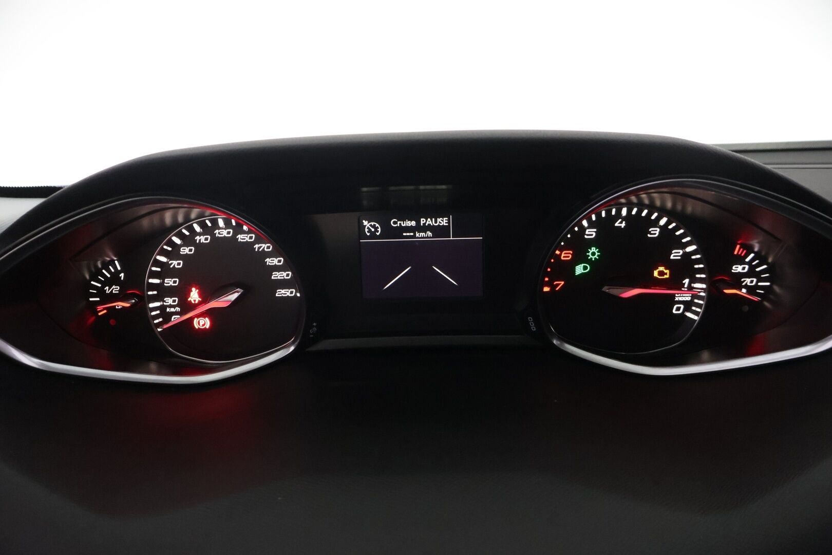 Peugeot 308 2016 SW Allure Edition PureTech 130 * Myydään Huutokaupat.com* - https://huutokaupat.com/kohde/6533297/peugeot-308-ryhdikas-yksilo-2016