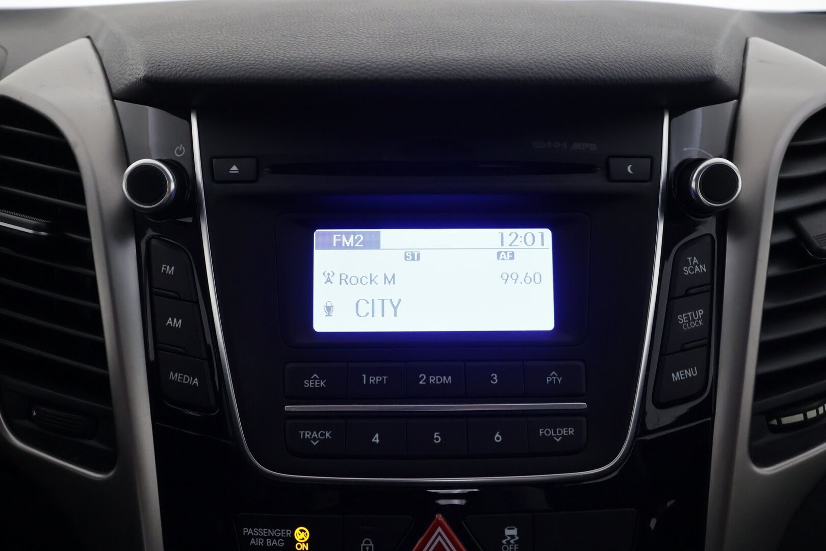Hyundai i30 5d 2016 1,4 6MT ISG Classic - | Koukku | Lohkolämmitin | AUX&USB | Ilmastointi | Penkinlämmittimet | Ratinlämmitys | Sähköpeilit | Suomi-auto | Kahdet renkaat |