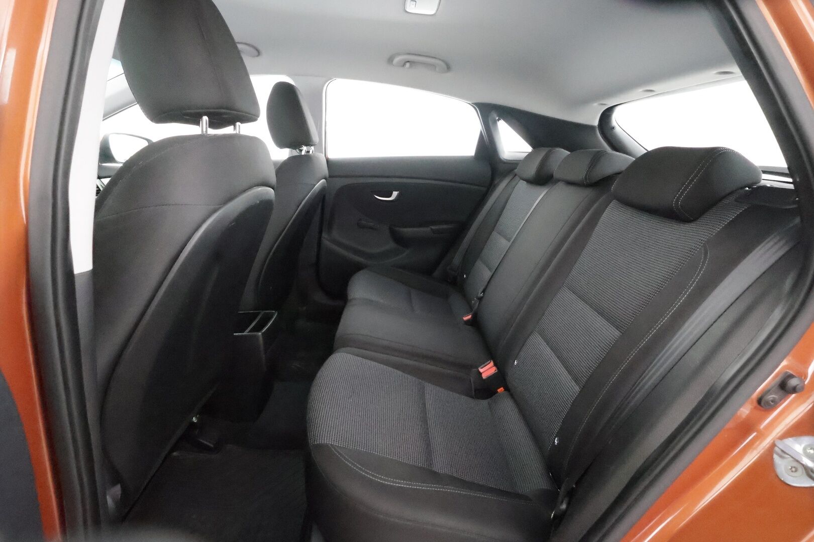 Hyundai i30 5d 2016 1,4 6MT ISG Classic - | Koukku | Lohkolämmitin | AUX&USB | Ilmastointi | Penkinlämmittimet | Ratinlämmitys | Sähköpeilit | Suomi-auto | Kahdet renkaat |