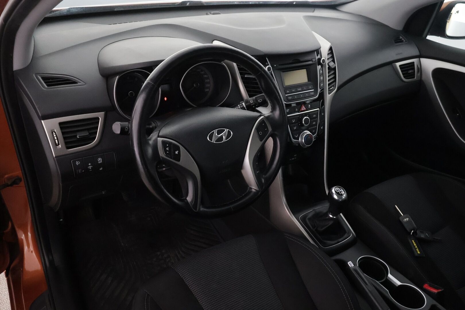 Hyundai i30 5d 2016 1,4 6MT ISG Classic - | Koukku | Lohkolämmitin | AUX&USB | Ilmastointi | Penkinlämmittimet | Ratinlämmitys | Sähköpeilit | Suomi-auto | Kahdet renkaat |