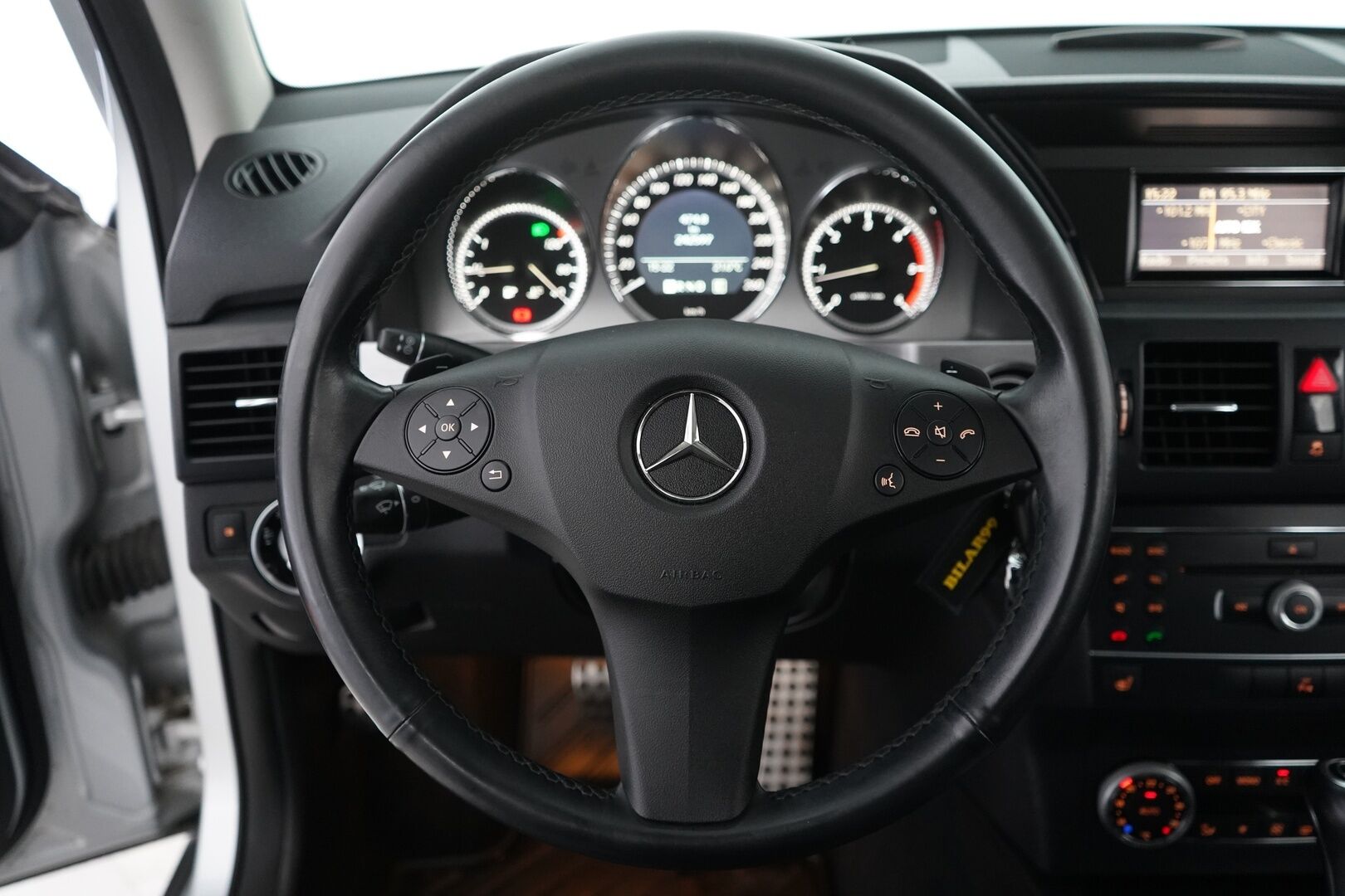 Mercedes-Benz GLK 2011 250 CDI BE 4Matic A Premium Business - Webasto | Vakkari | Bt | Nahkasisusta | S.kontti | Tutkat | Suomi-auto | Juuri huollettu